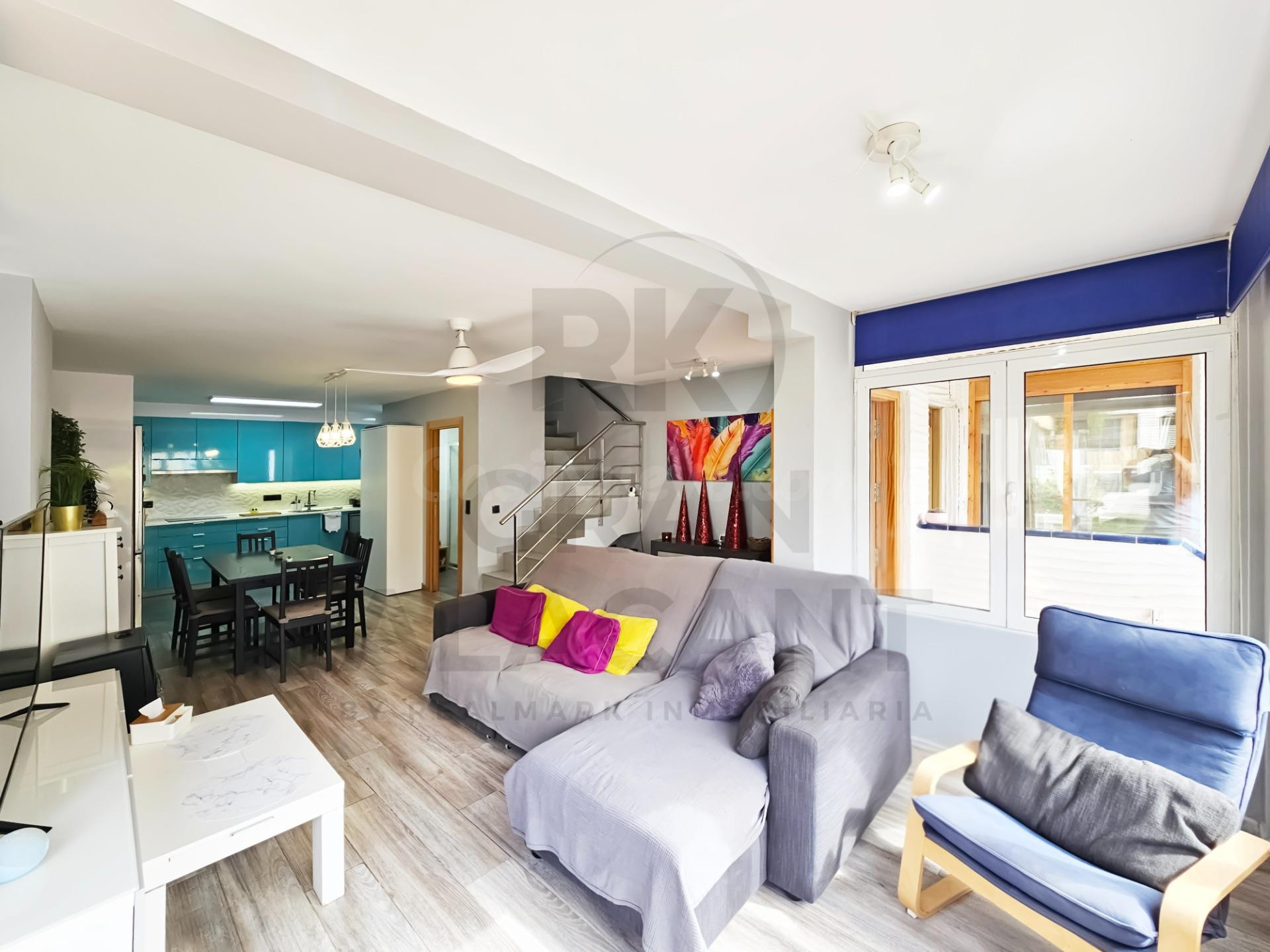 Bungalow luminoso con orientación este en Costa Hispania, a  - foto 4