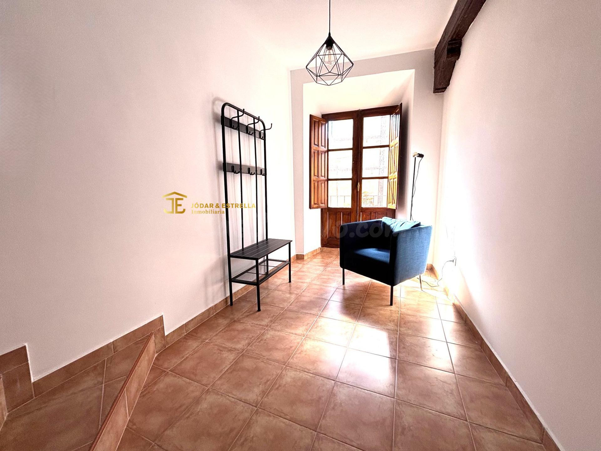 Apartamento totalmente rehabilitado en el centro - foto 2