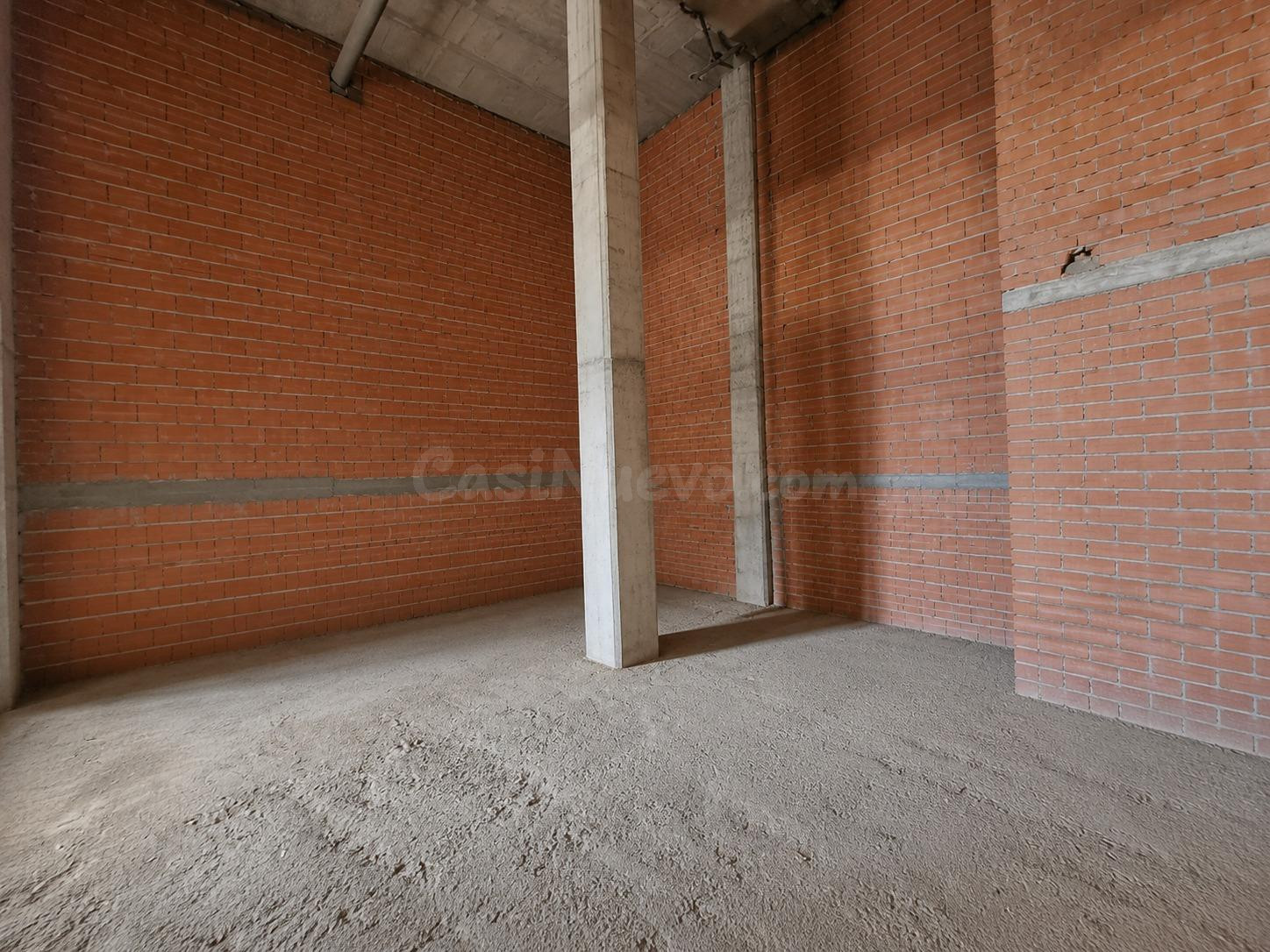 LOCAL COMERCIAL CON POTENCIAL DE DUPLICAR SUPERFICIE EN UNA  - foto 4