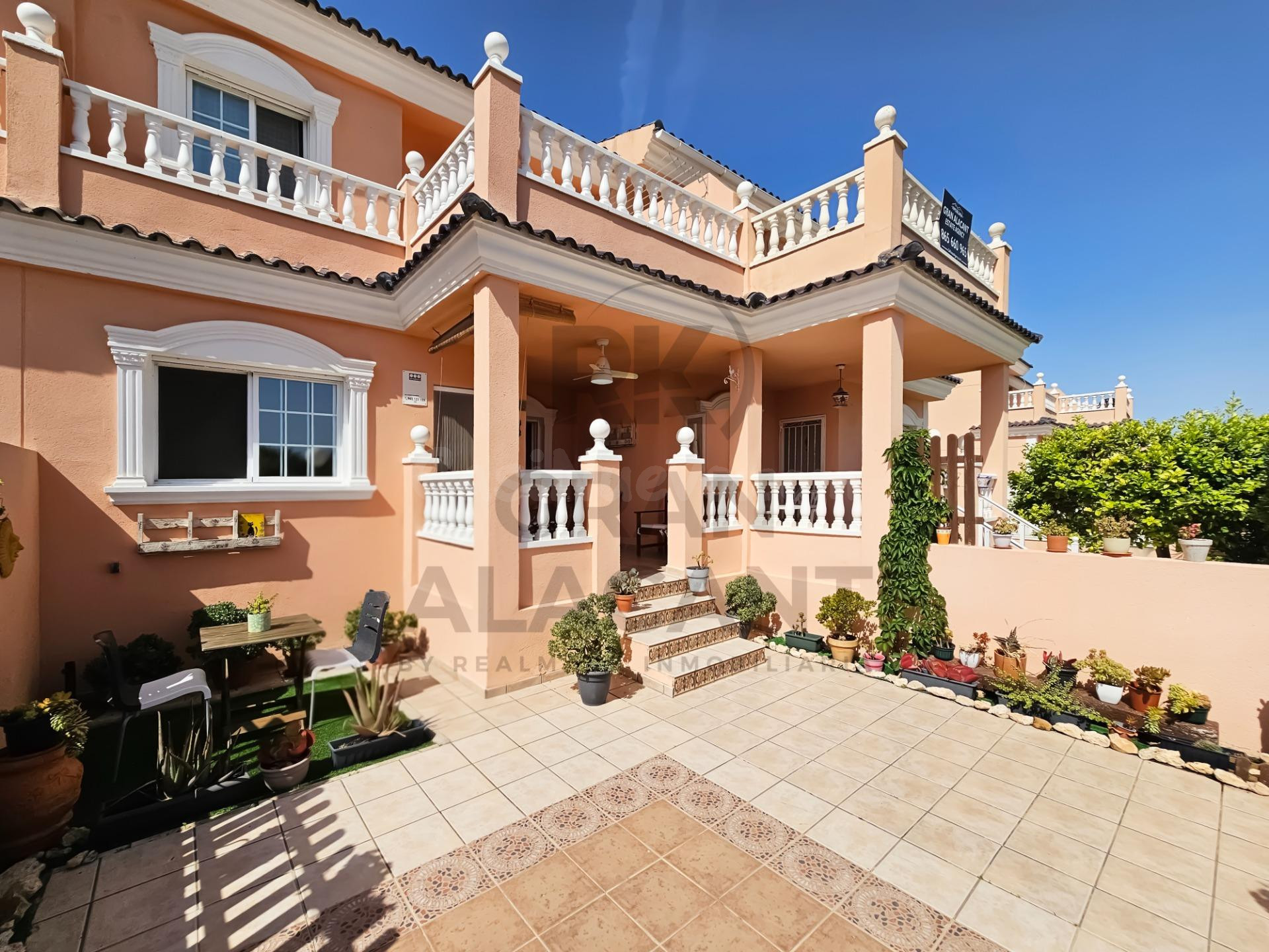Bungalow en Urbanización Mediterráneo, Gran Alacant, con vis