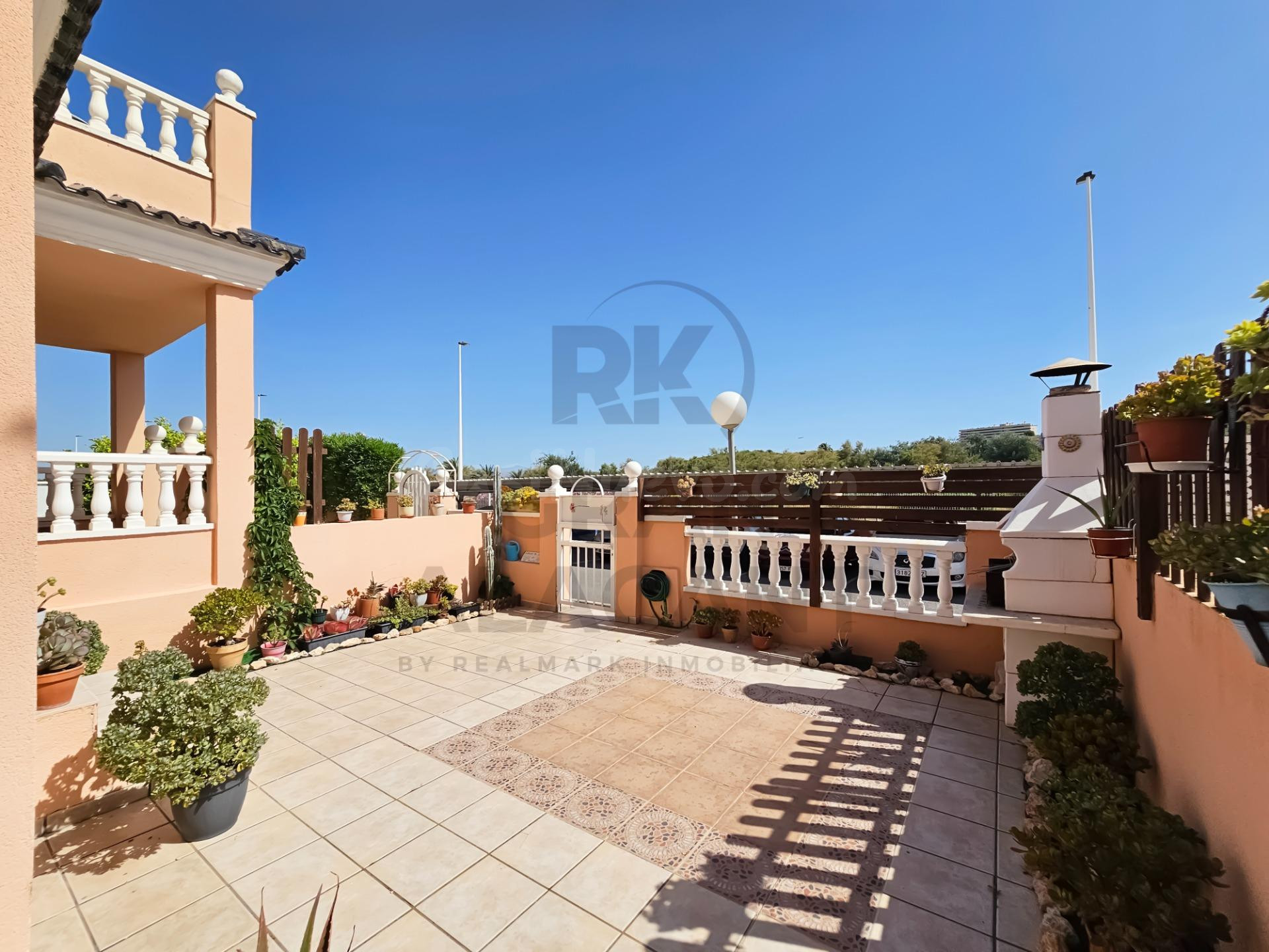Bungalow en Urbanización Mediterráneo, Gran Alacant, con vis - foto 3