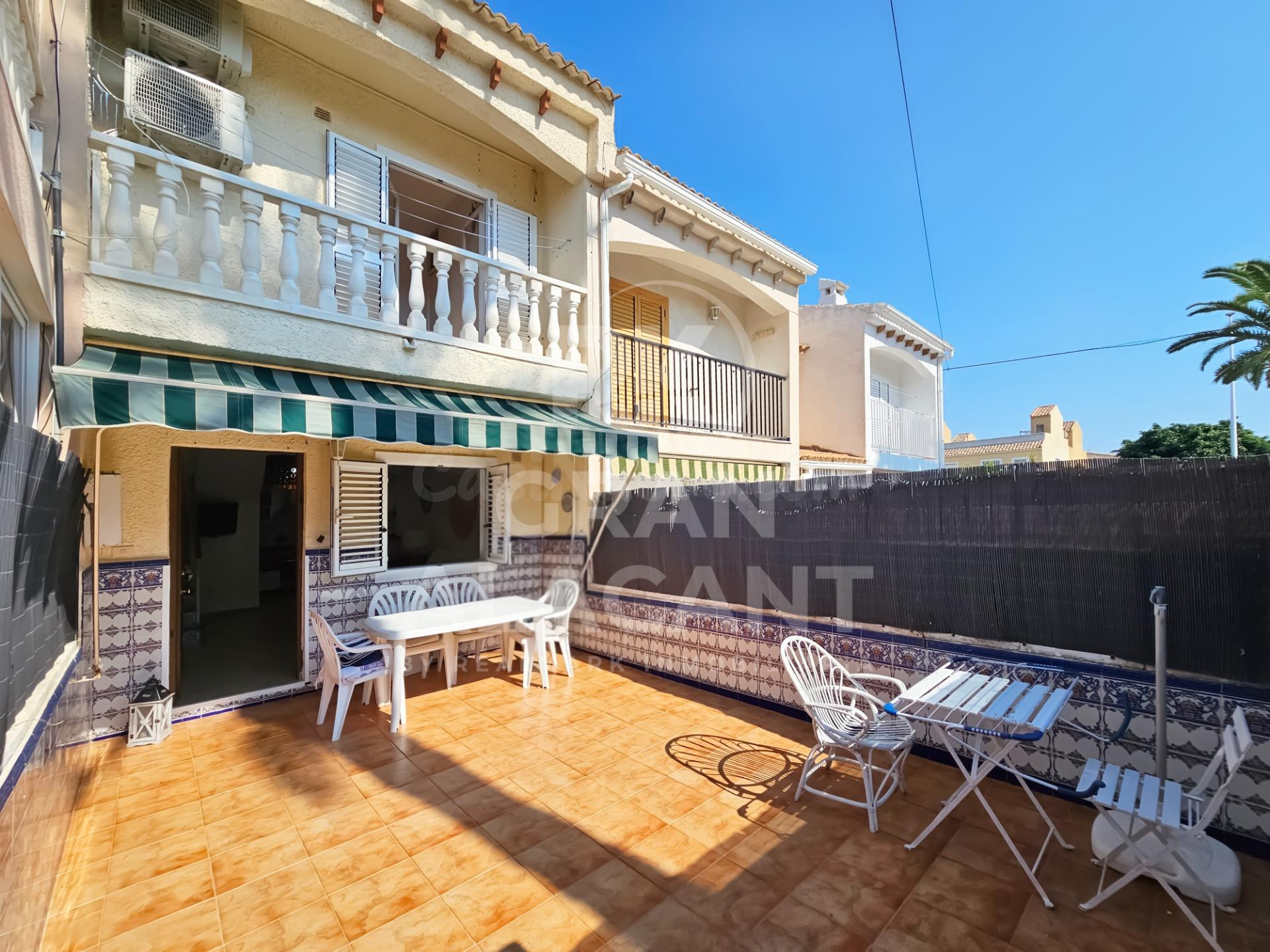 Bungalow en venta en Sierramar, Gran Alacant: listo para entrar a vivir