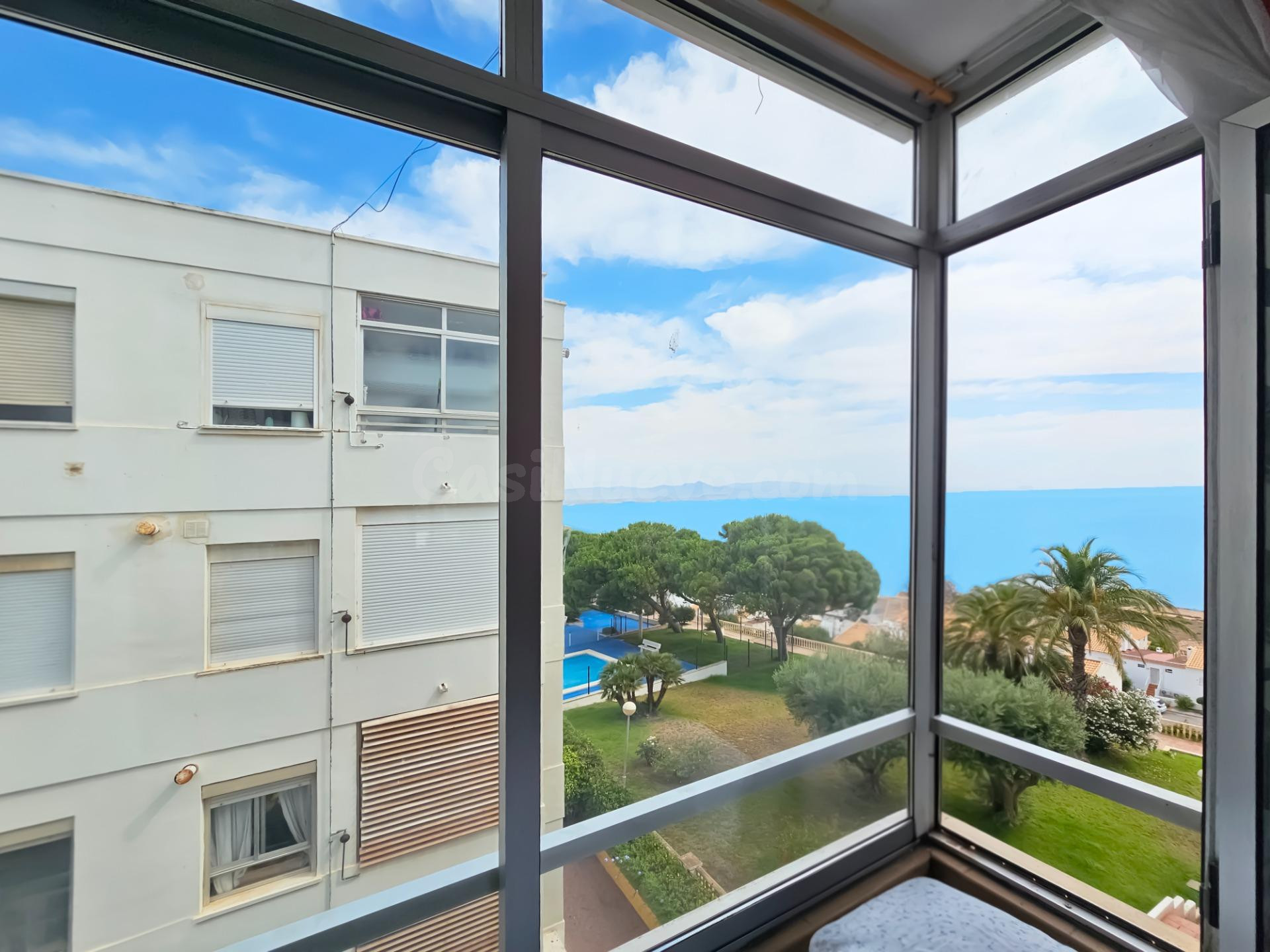 APARTAMENTO CON VISTAS