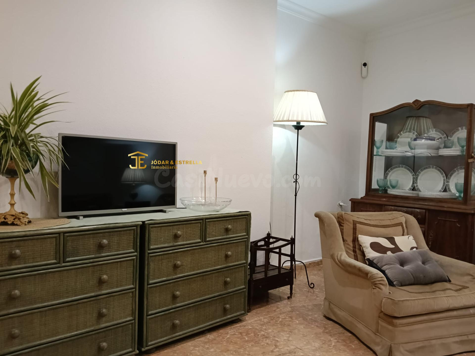 CASA CON 5 DORMITORIOS EN LA PACA - foto 2