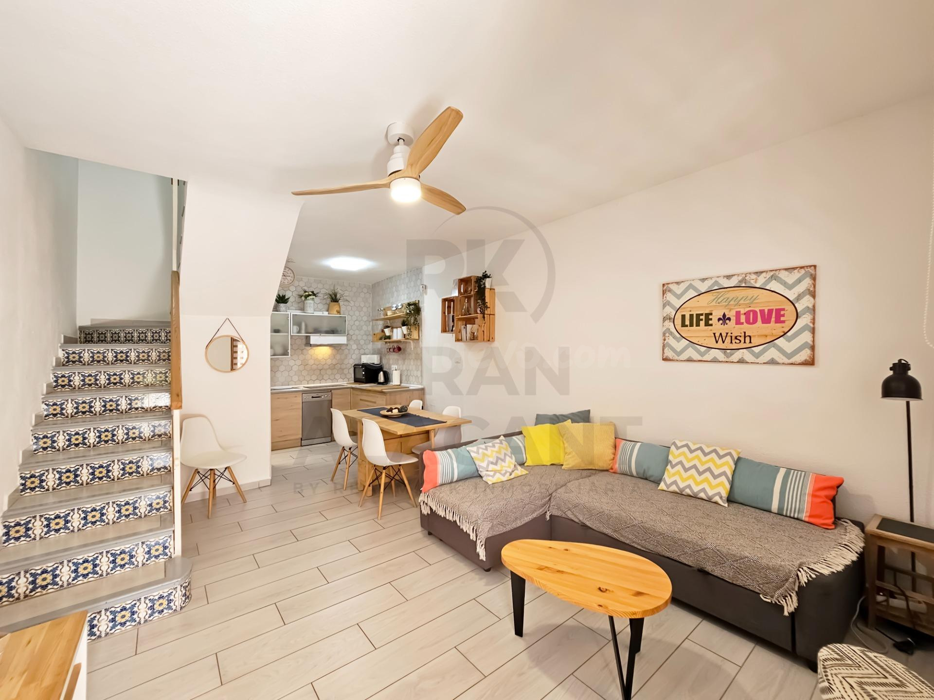 ¡TU REFUGIO EN GRAN ALACANT CON LICENCIA TURÍSTICA, PISCINAS - foto 5
