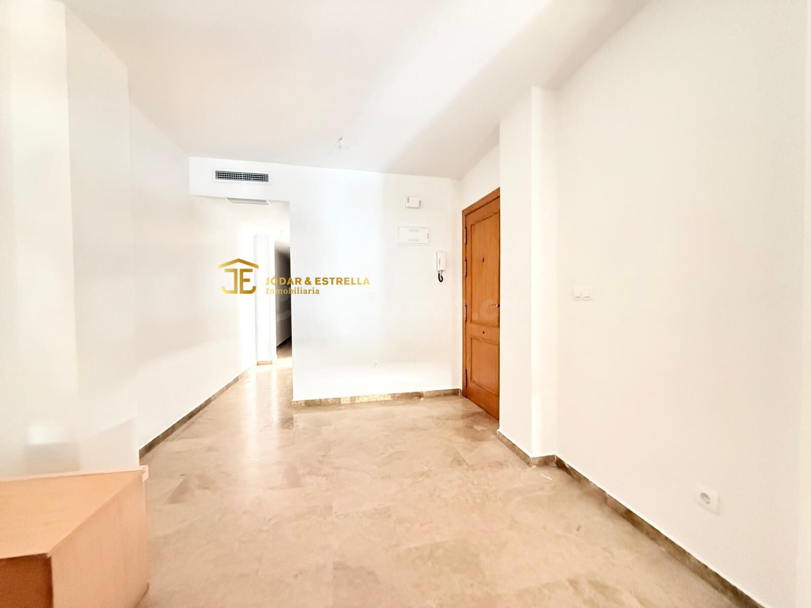 APARTAMENTO DE DOS DORMITORIOS EN PLENO CENTRO - foto 4