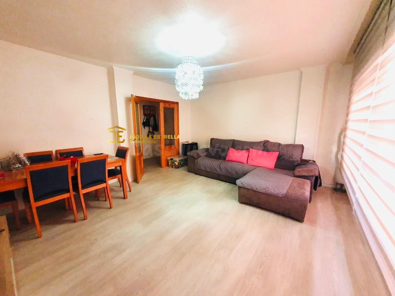 ESTUPENDO PISO DE CUATRO DORMITORIOS EN LA VIÑA - foto 3