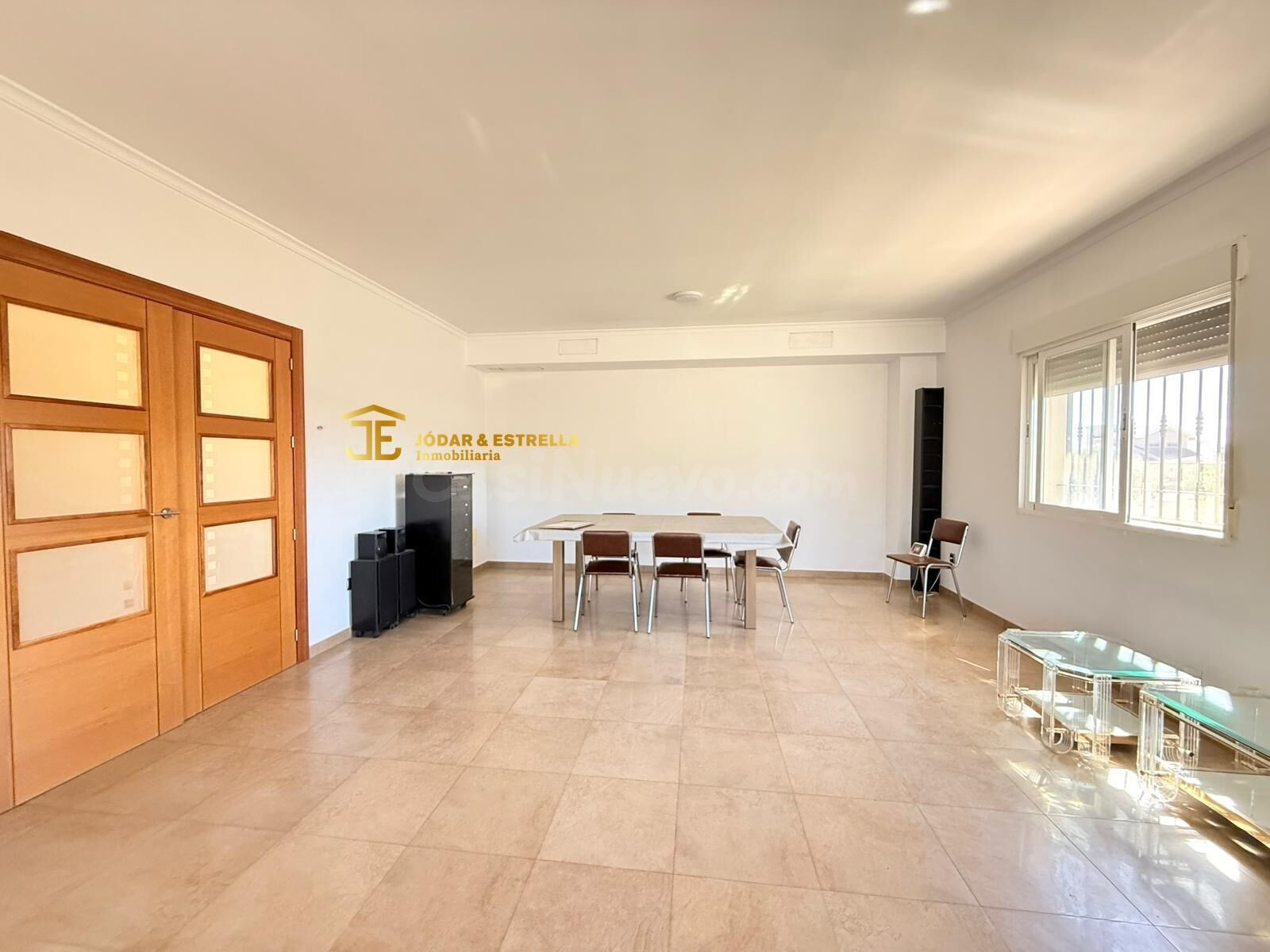 CHALET DE 4 DORMITORIOS EN LA TORRECILLA - foto 5