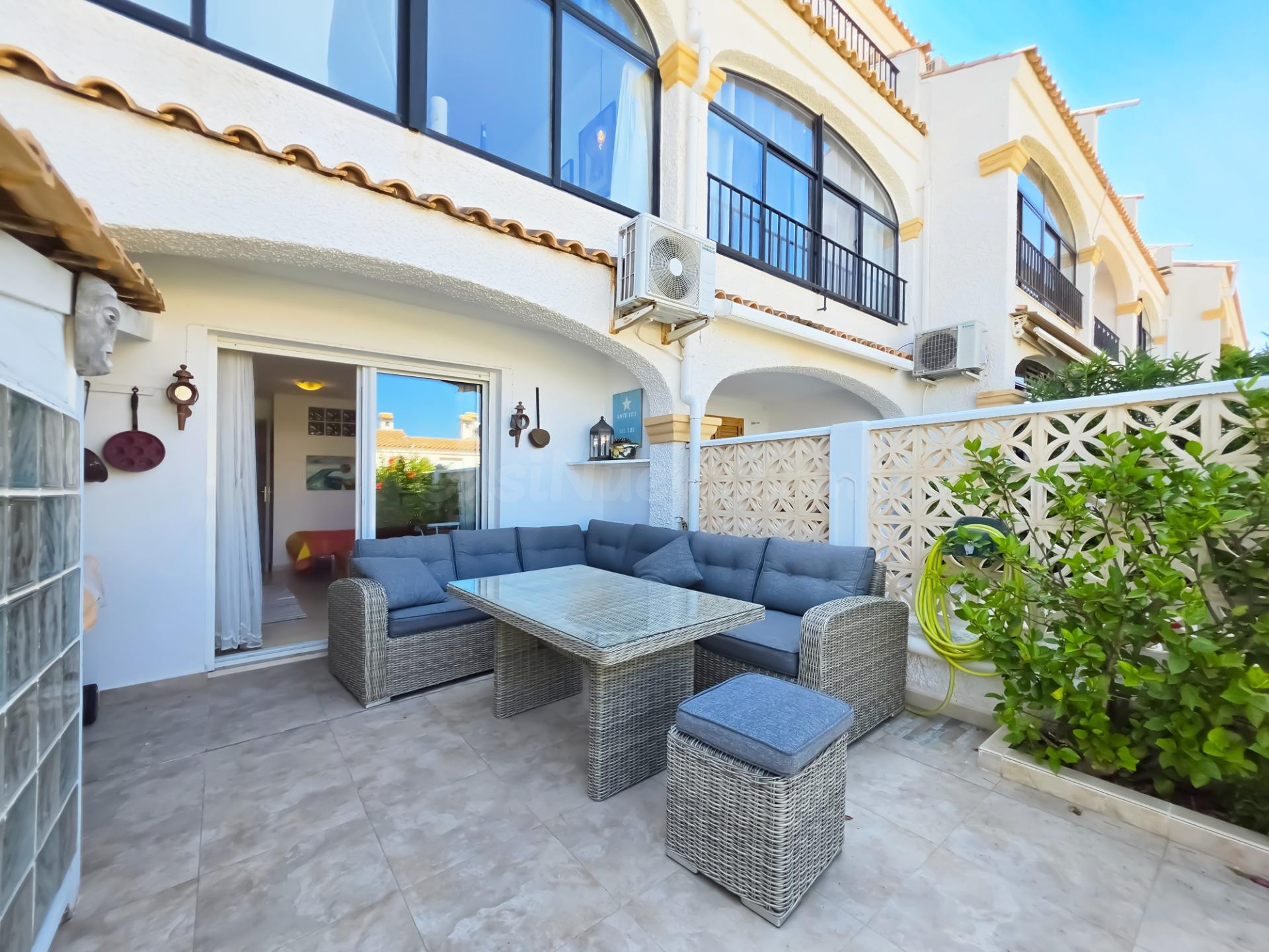 137 m2 frente al Mediterráneo: una casa para disfrutar Gran  - foto 3