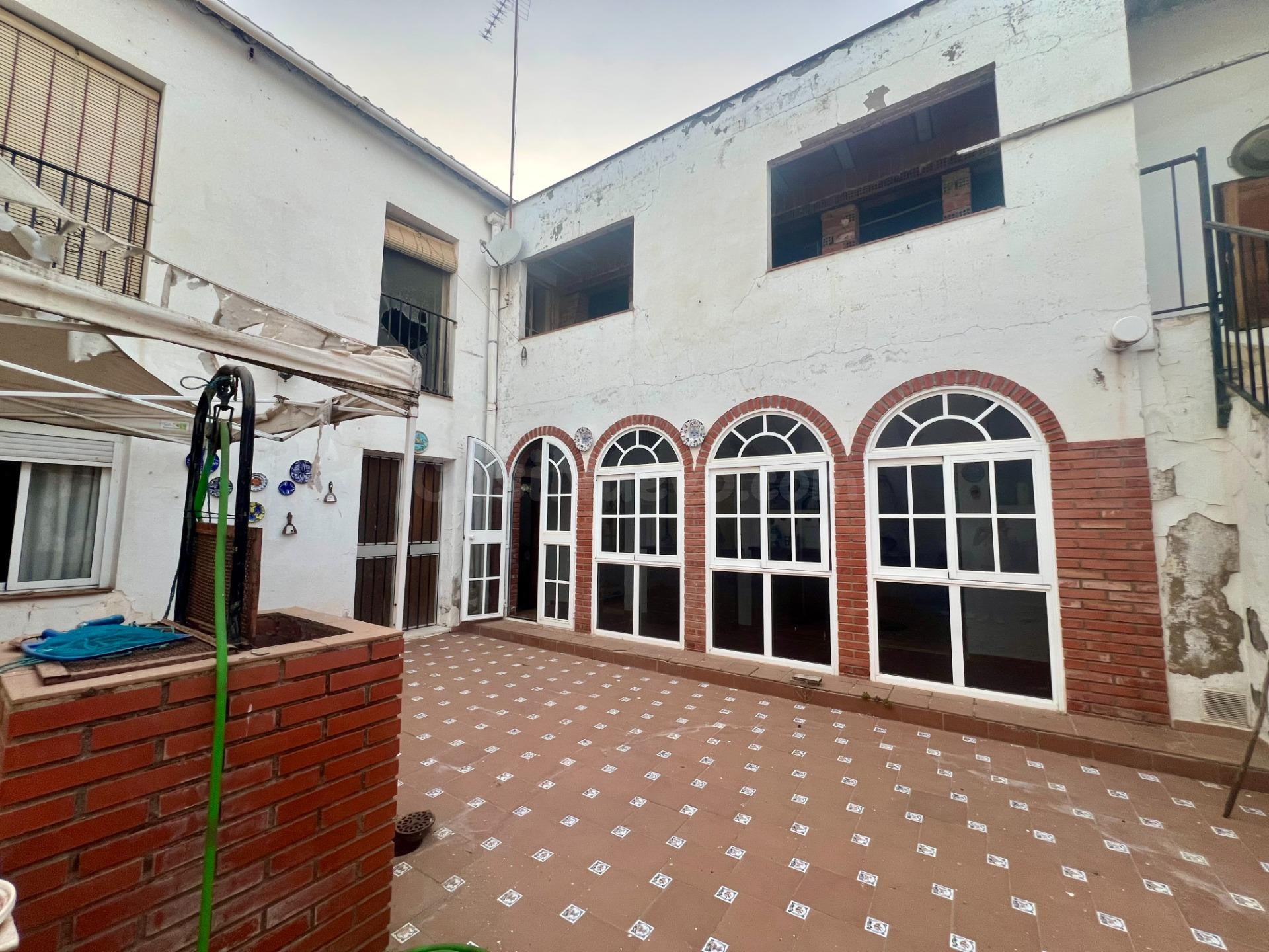 CASA ESPECTACULAR EN VILLAFRANCA!!!