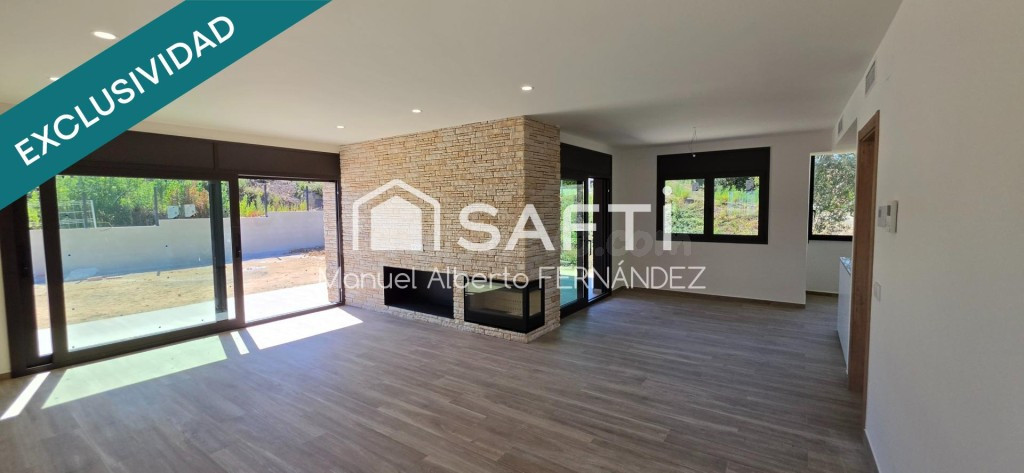 CHALET DE NUEVA CONSTRUCCIÓN CON AMPLIA PARCELA Y VISTAS AL  - foto 5