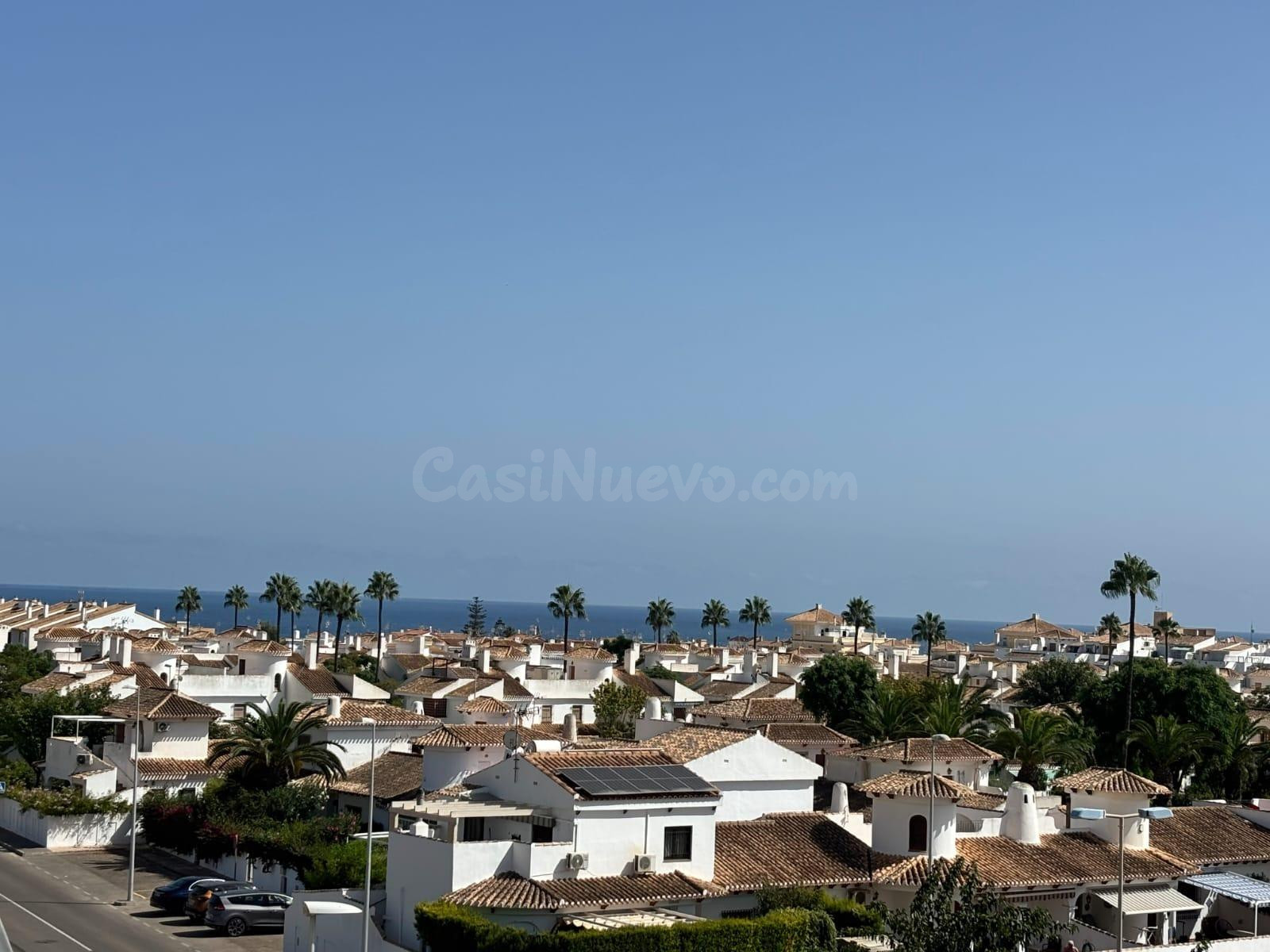 Precioso apartamento con gran solárium privado en PLAYA ELIS - foto 2