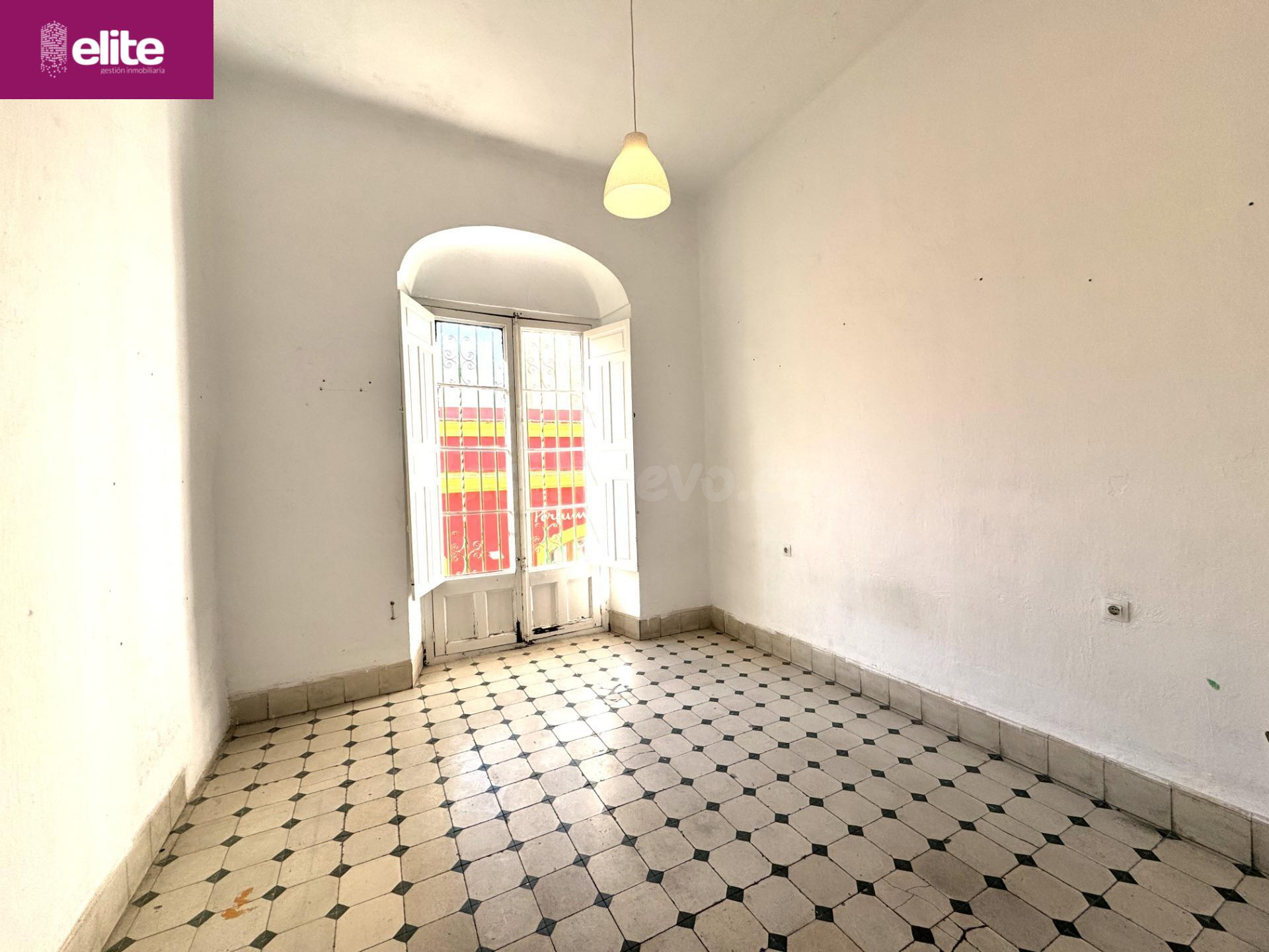 MAGNIFICO PISO EN EL CENTRO DE JEREZ