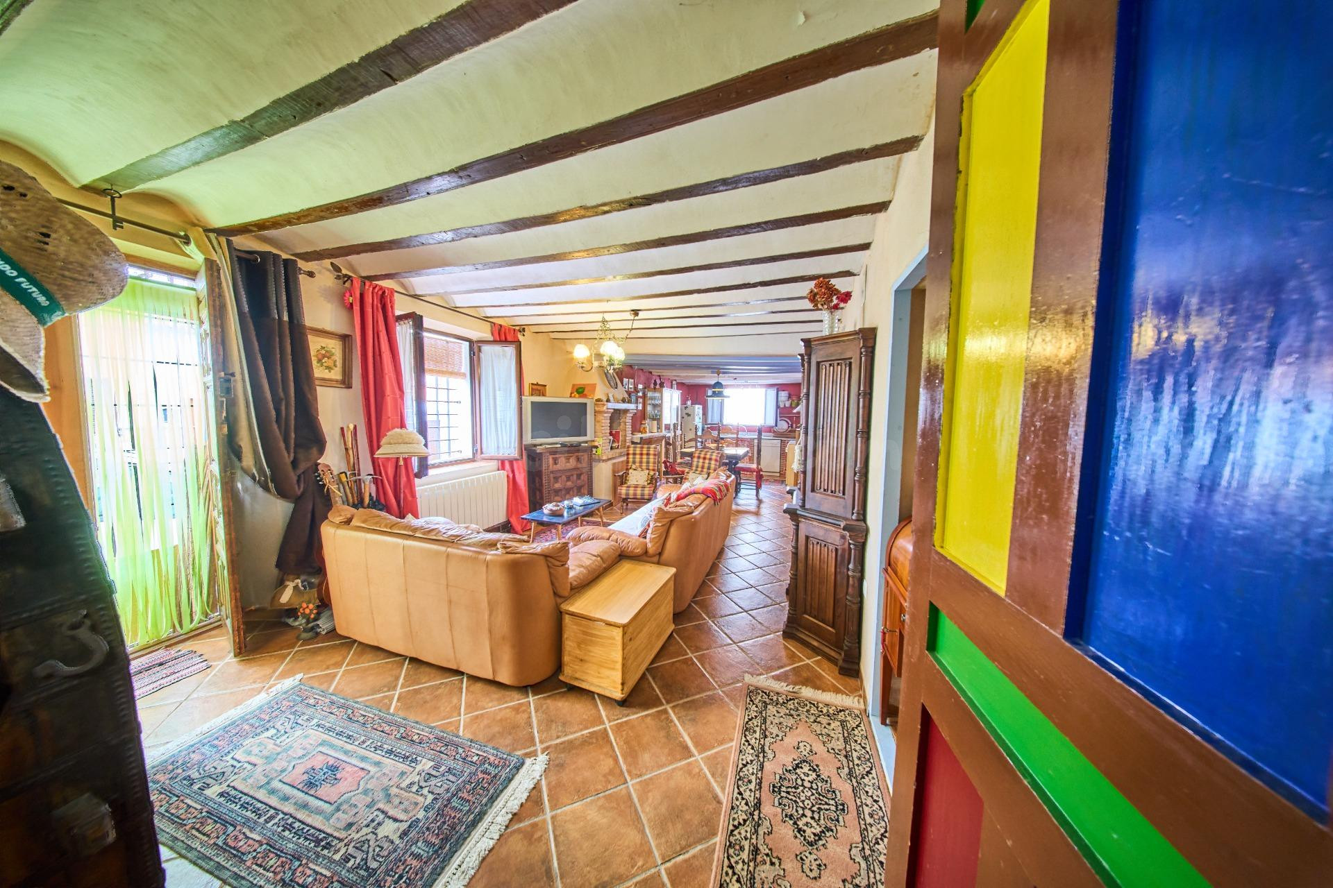 Casa con encanto en un lugar privilegiado. - foto 2