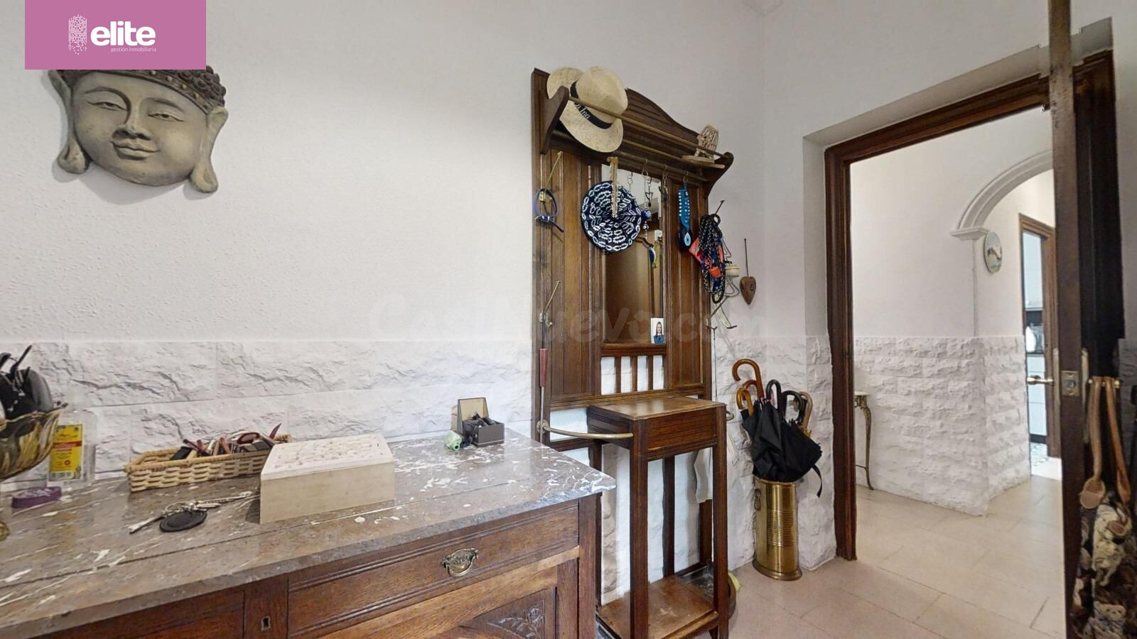 MAGNIFICA CASA EN EL CENTRO TOTALMENTE REFORMADA - foto 5