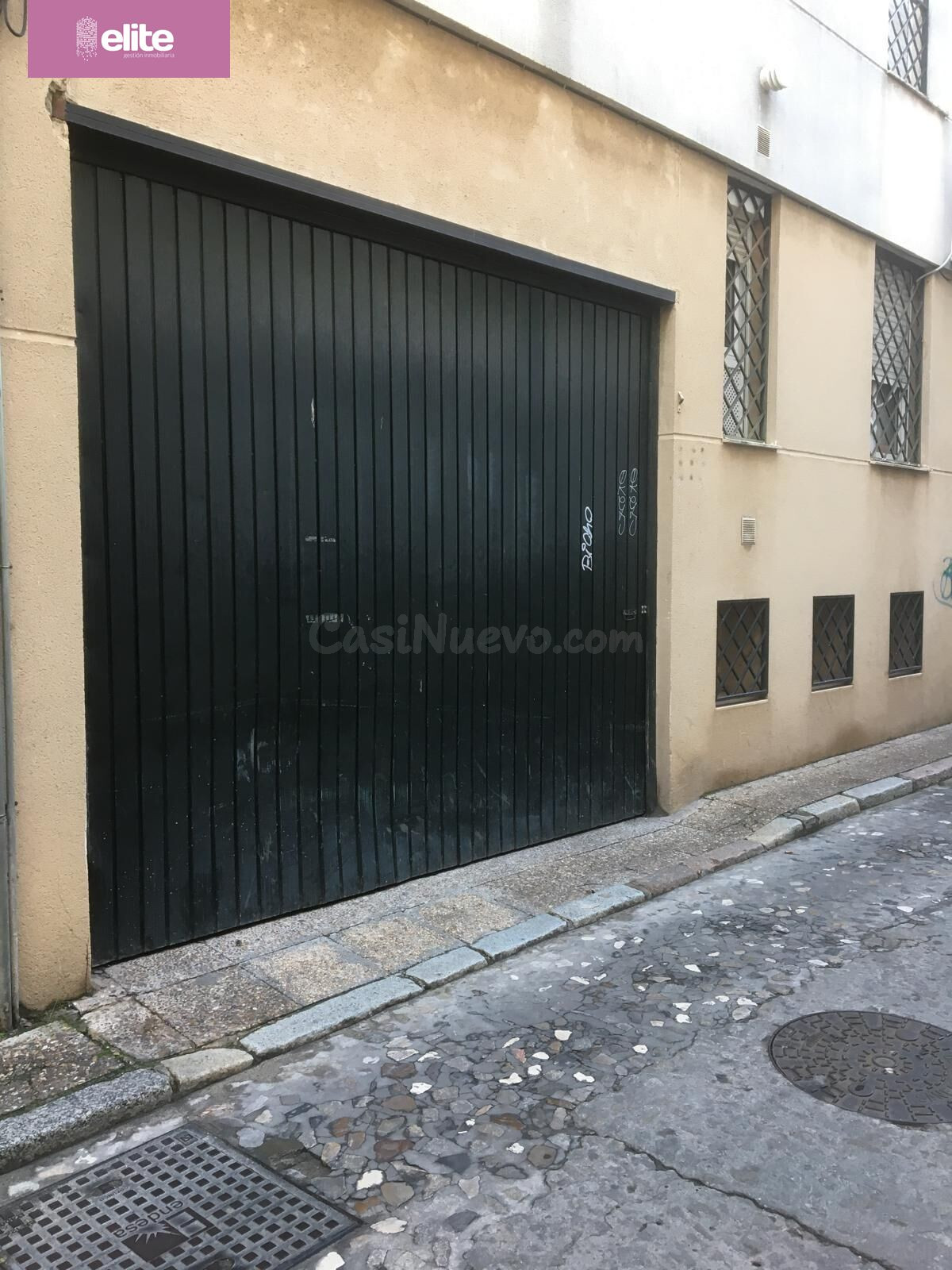 GARAJE EN ALQUILER EN EL CENTRO - foto 3