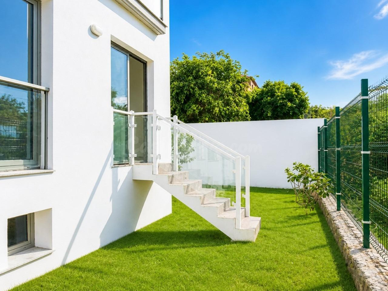 Apartamento 2 dormitorios con amplio jardín - Toscal - Los R - foto 2