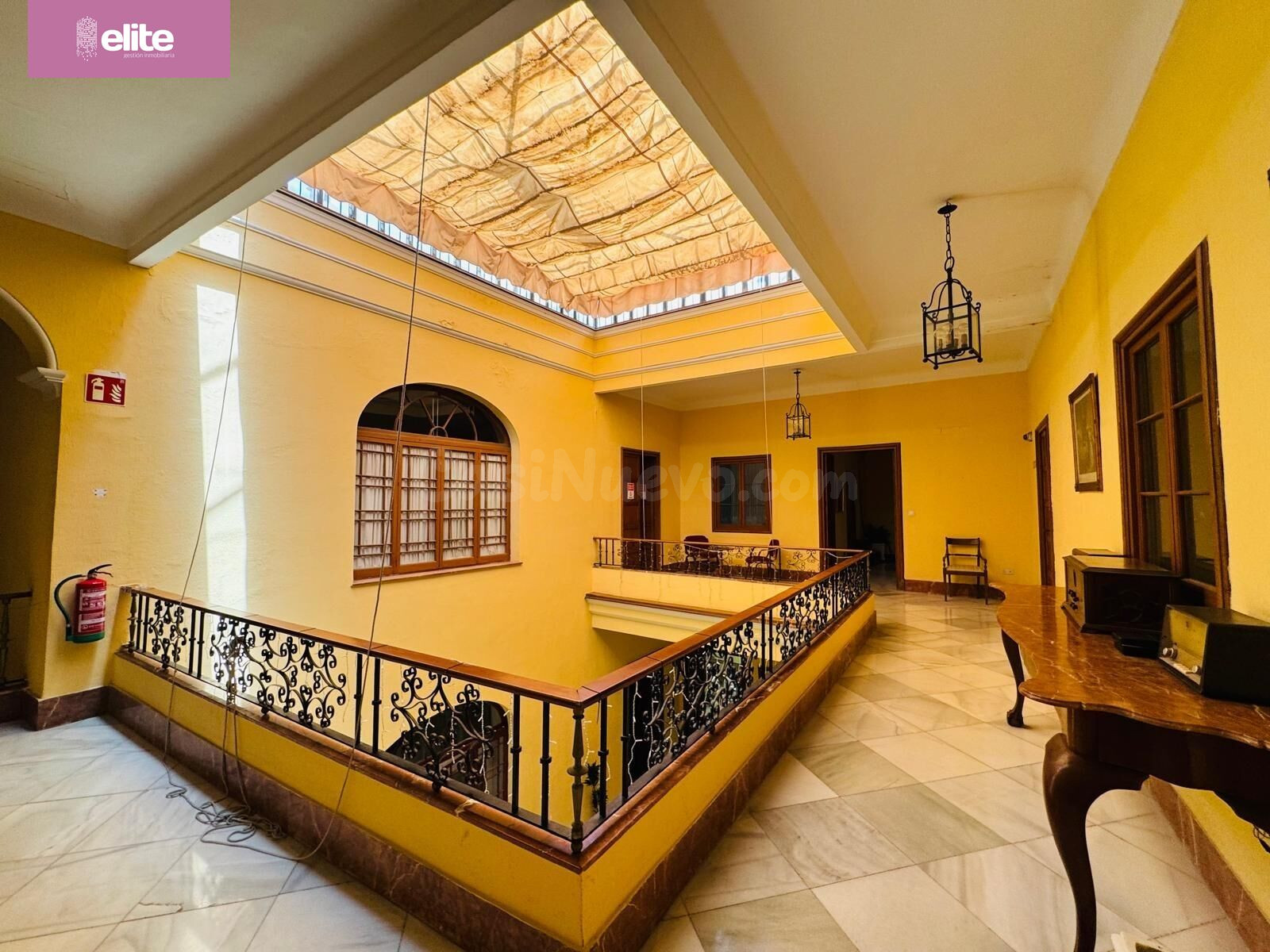 MAGNIFICA CASA EN EL CENTRO DE JEREZ