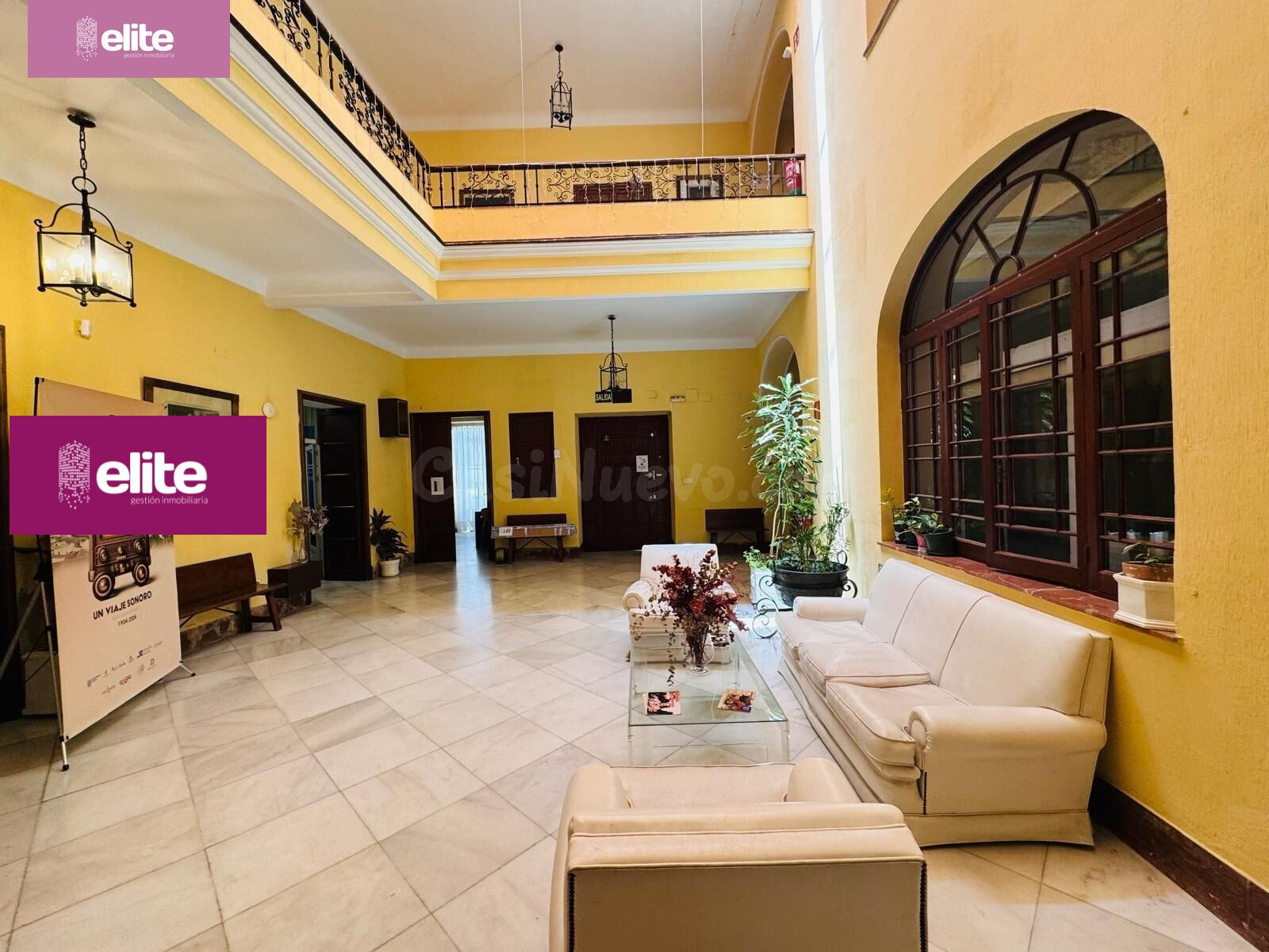 MAGNIFICA CASA EN EL CENTRO DE JEREZ - foto 3