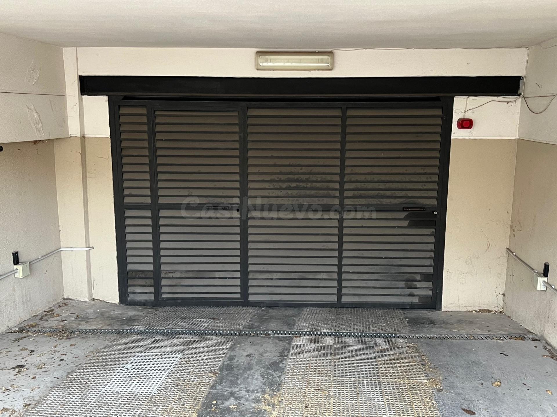 CASABANCO VENDE PLAZA DE GARAJE EN CÁCERES - foto 3