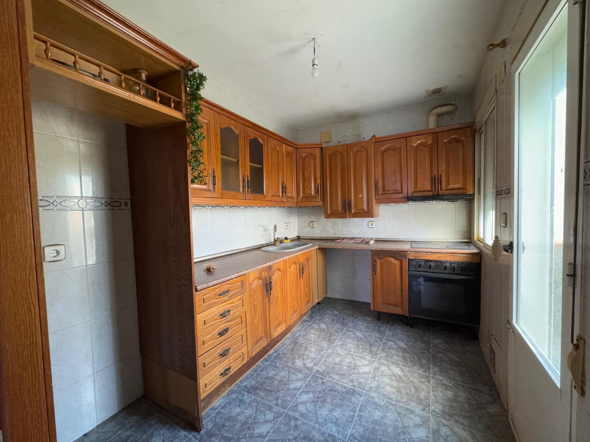 CASABANCO VENDE CASA DE TRES DORMITORIOS EN MADROÑERA - foto 4