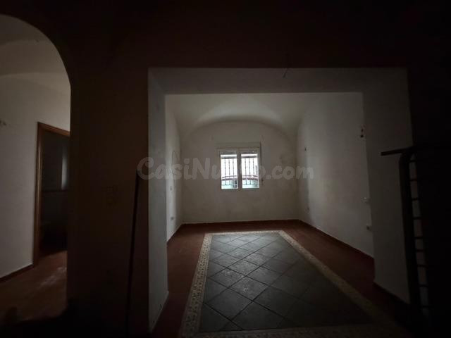 CASABANCO VENDE CASA DE DOS PLANTAS EN TALARRUBIAS - foto 4