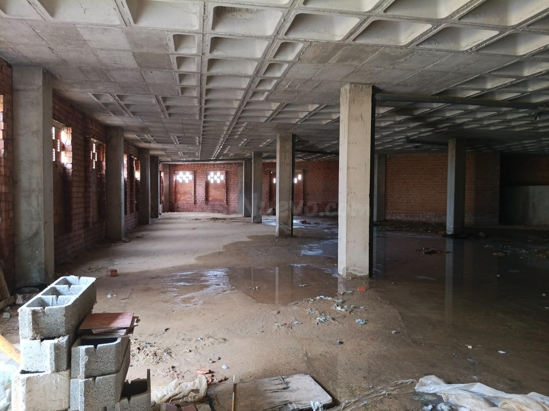 CASABANCO VENDE GRAN LOCAL COMERCIAL EN MONESTERIO. - foto 5