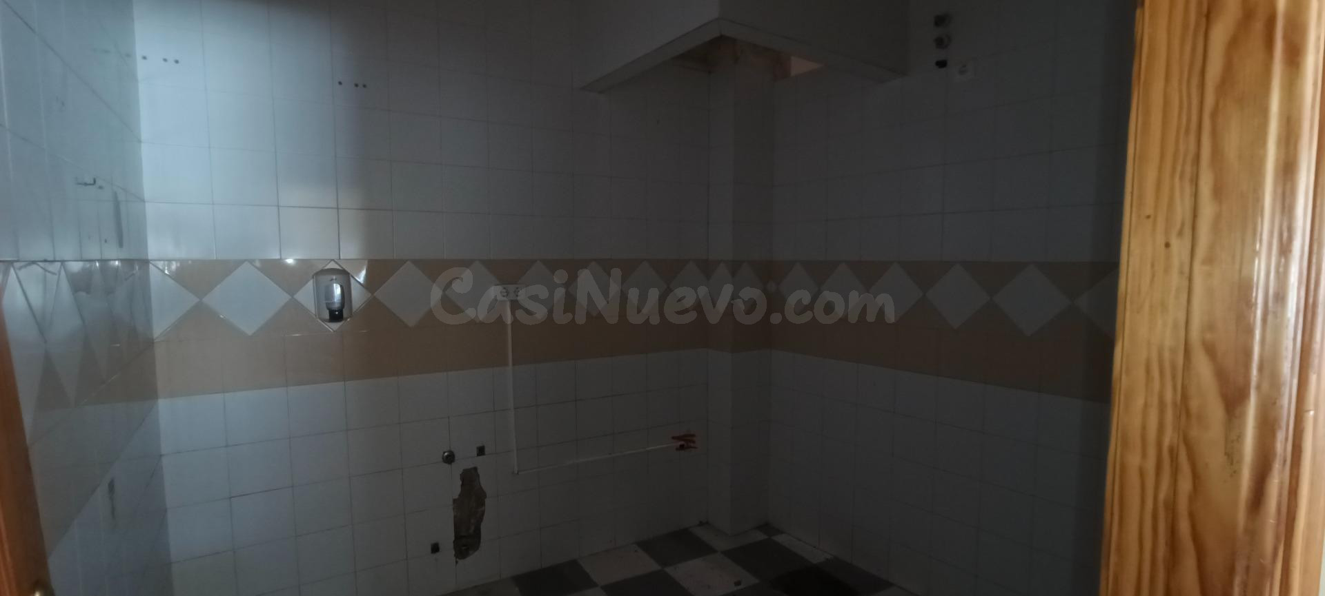 CASABANCO VENDE  LOCAL COMERCIAL  Y VIVIENDA EN CASATEJADA - foto 5