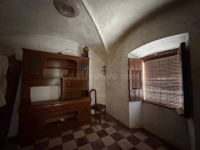 CASABANCO VENDE VIVIENDA A REFORMAR EN BARCARROTA - foto 4