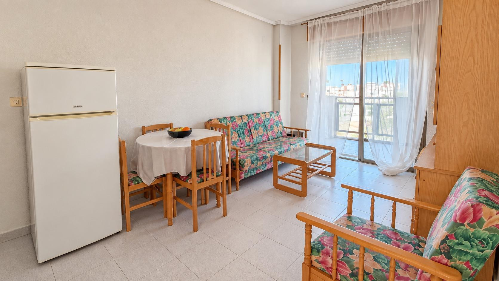 Apartamento amueblado con amplia terraza y vistas a la Lagun - foto 2