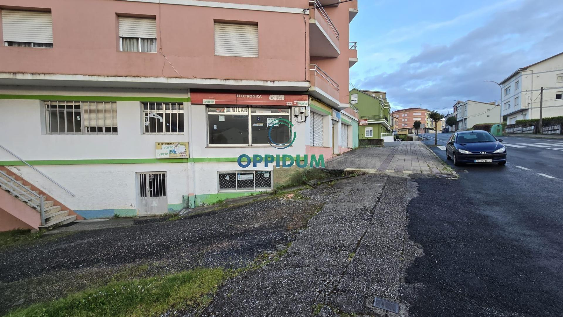 Venta Local comercial en esquina en Cariño, A Coruña - foto 2