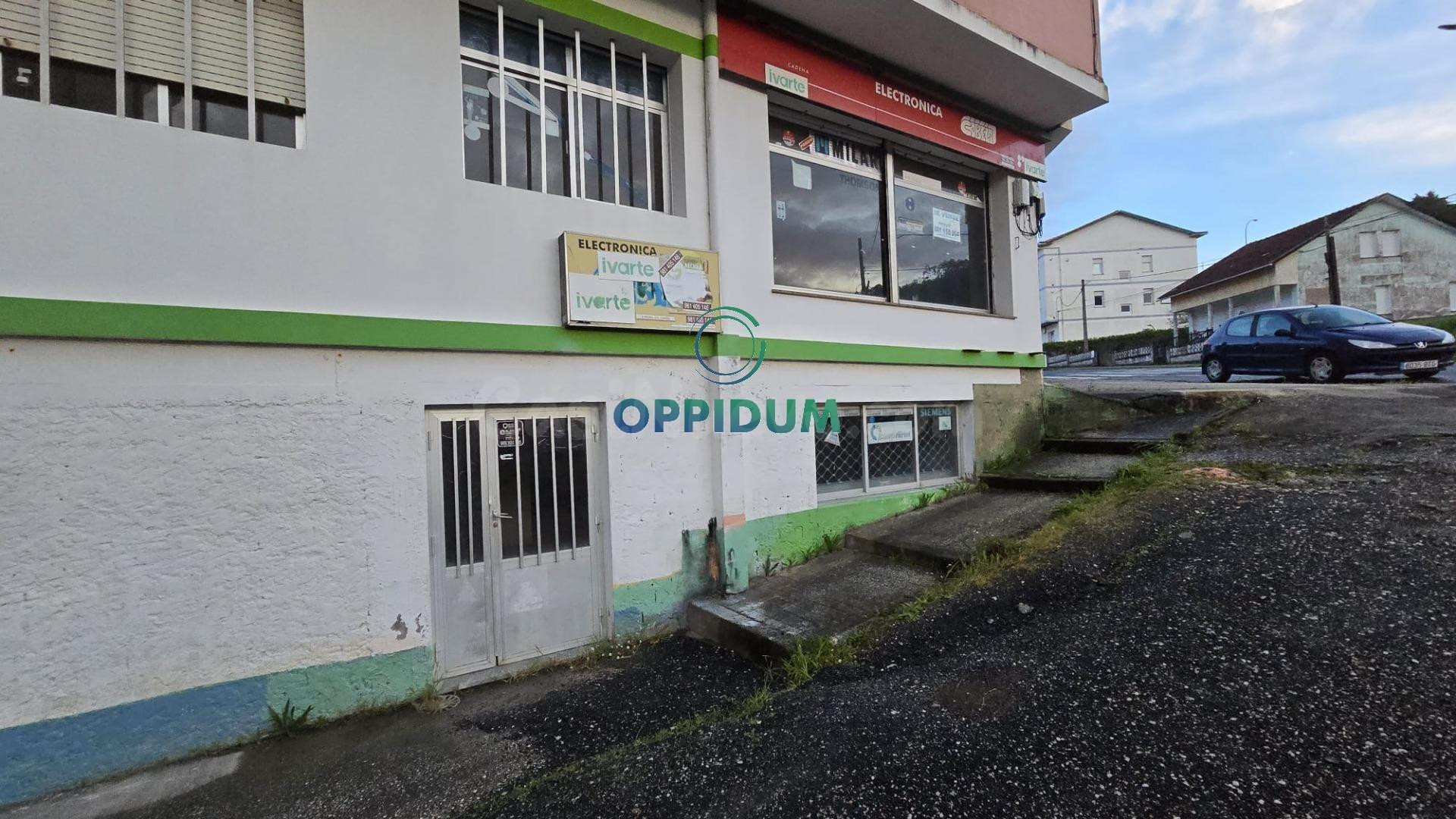 Venta Local comercial en esquina en Cariño, A Coruña - foto 3