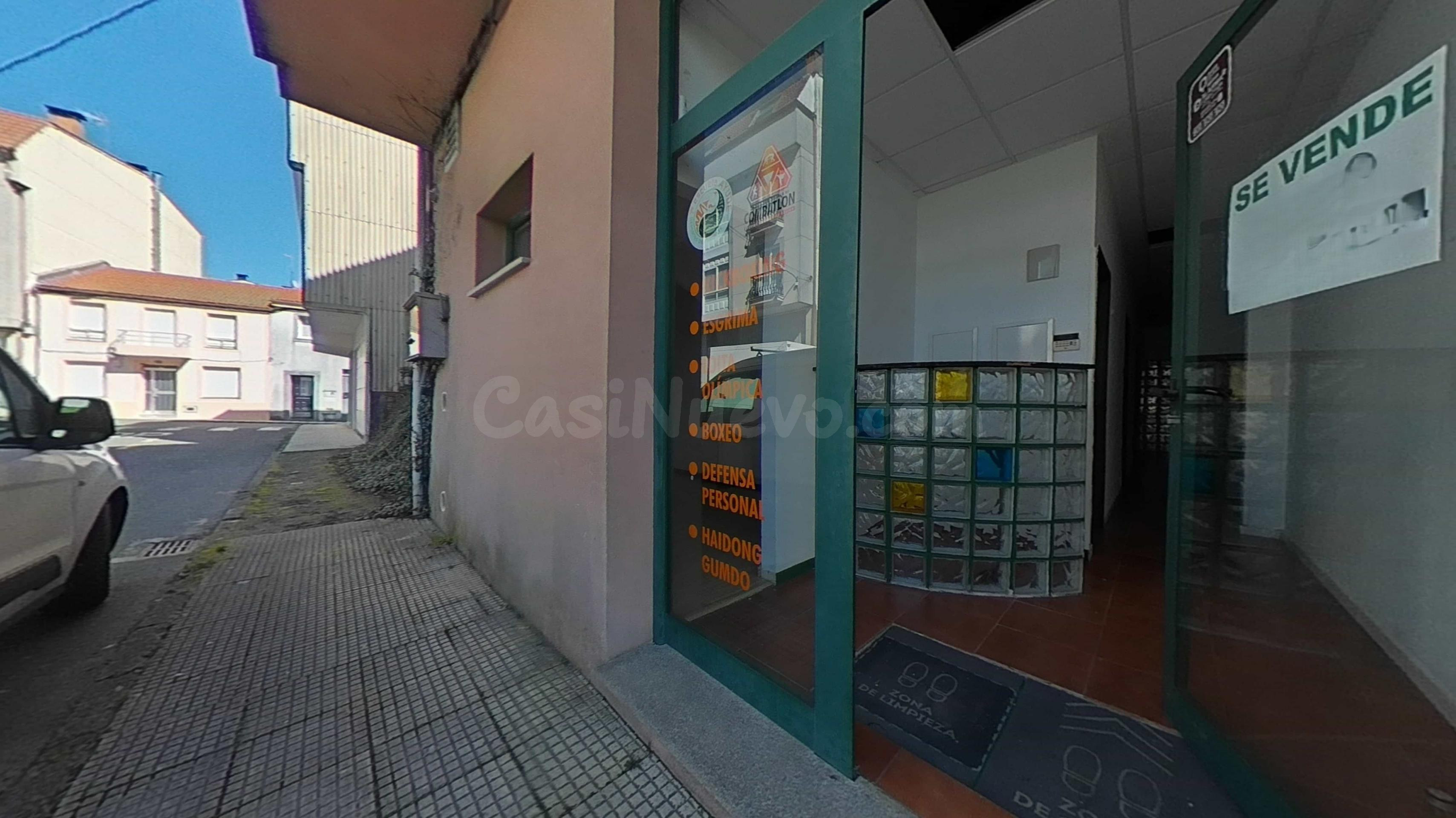 Local comercial a pie de calle en Melide, A Coruña - foto 2