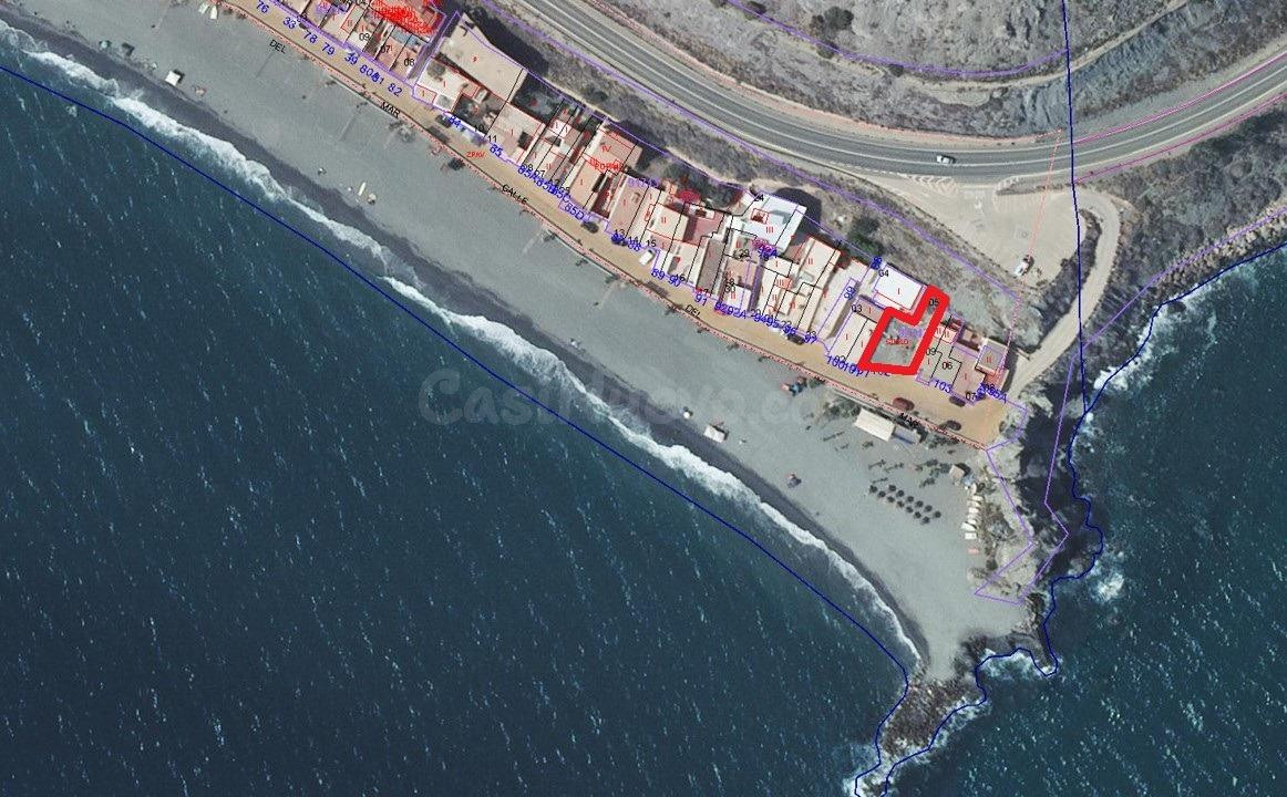ATENCION PROMOTORES!!! SOLAR EN PRIMERA LINEA DE PLAYA - foto 4