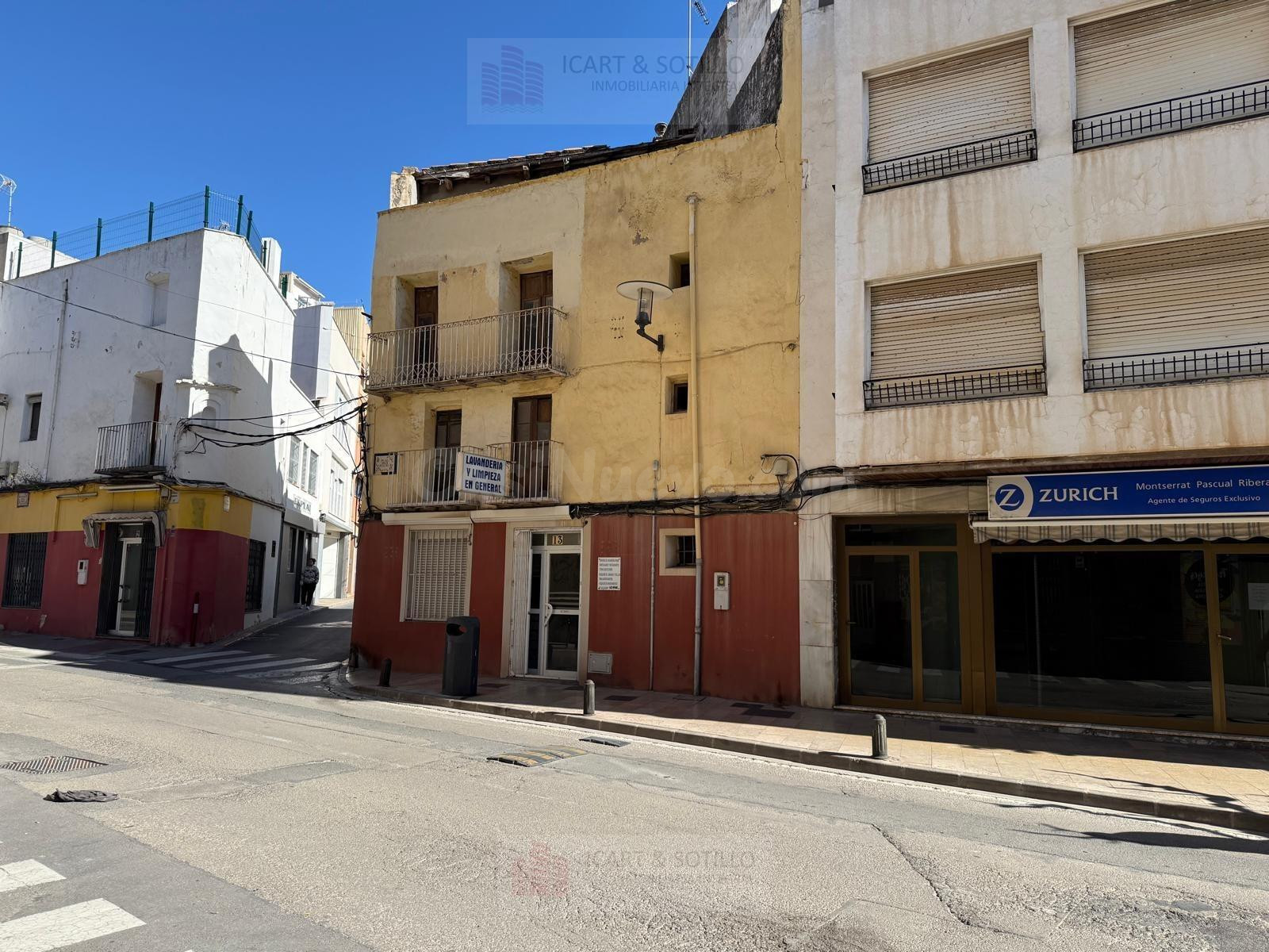 Casa para rehabilitar en la Plaza Tres Reyes de Vinaròs | Pr - foto 4