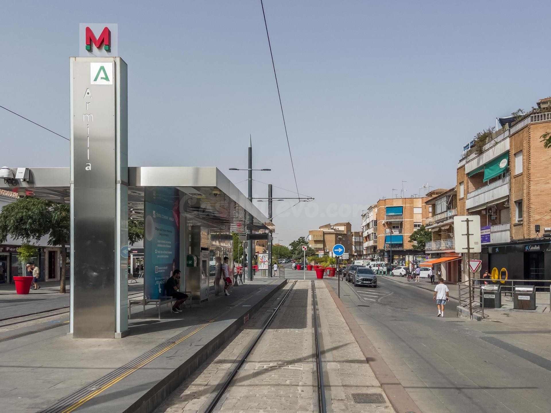 Piso de 3 Dorm. en Armilla (frente al AYUNTAMIENTO y Metro)