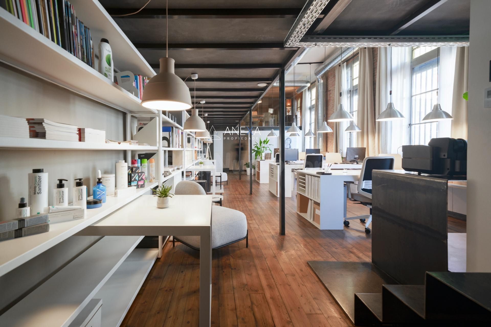 Oficina 169m² en alquiler - El Poblenou