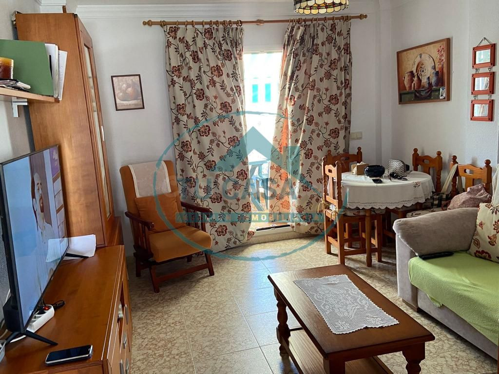 Apartamento en primera línea de playa - foto 3