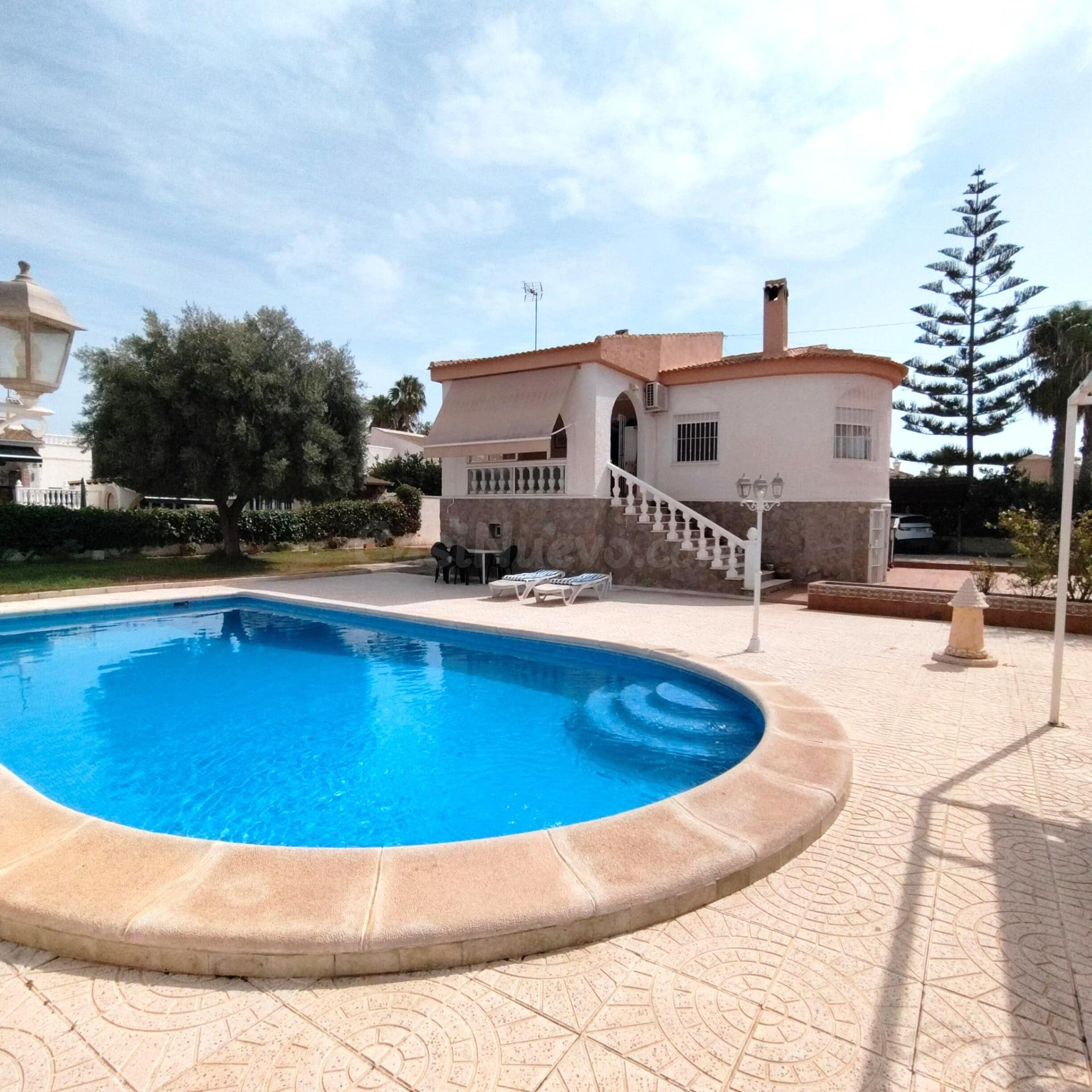 CHALET EN LA SIESTA