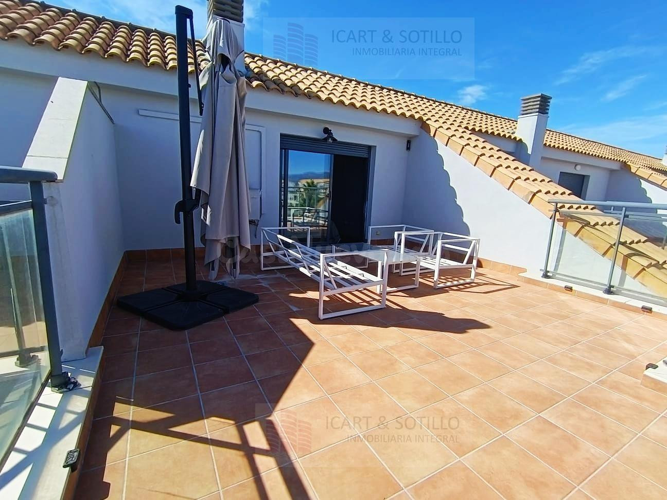 BONITO ATICO DUPLEX EN PANORAMICA SAN JORDI
