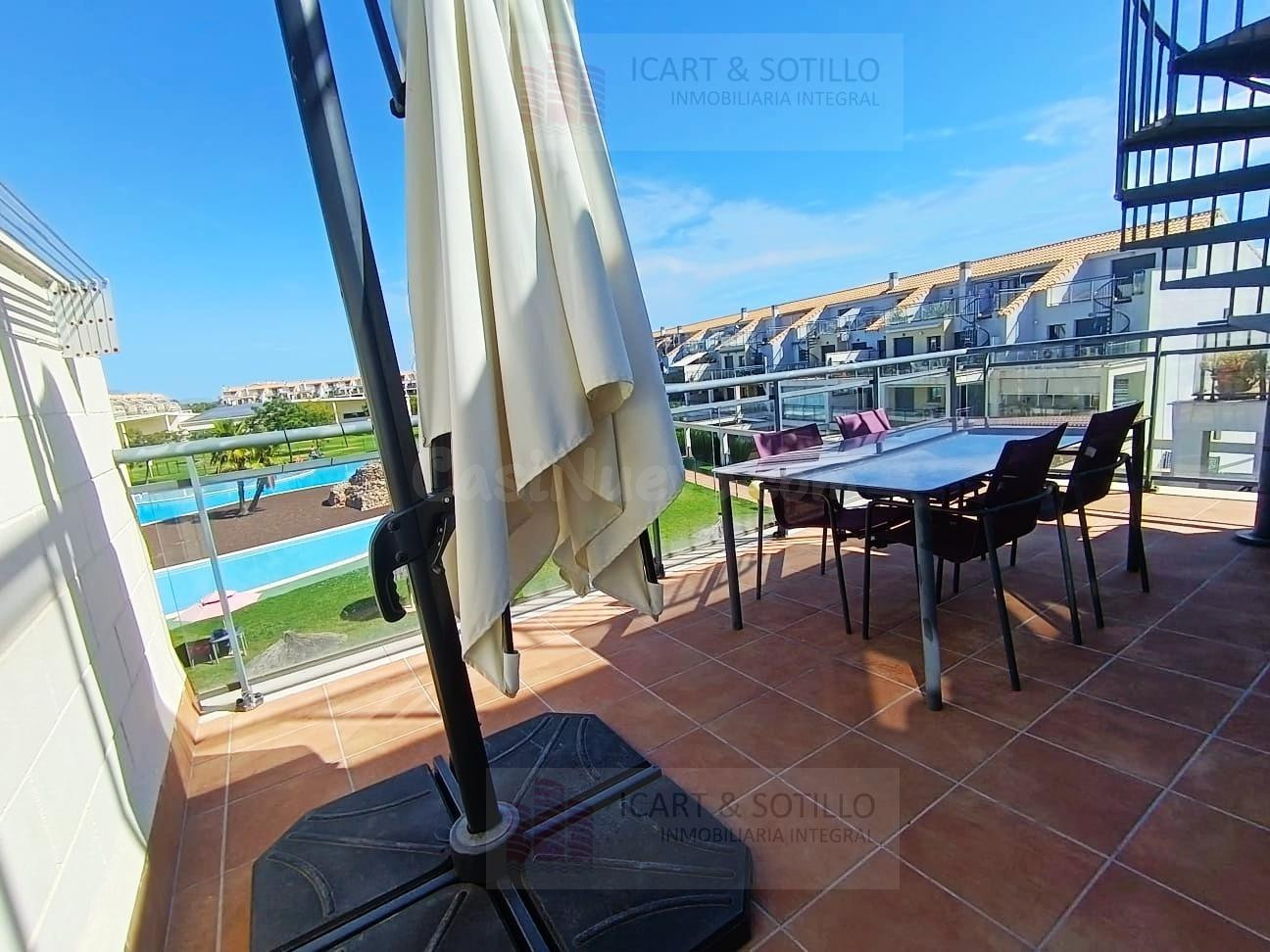 BONITO ATICO DUPLEX EN PANORAMICA SAN JORDI - foto 2