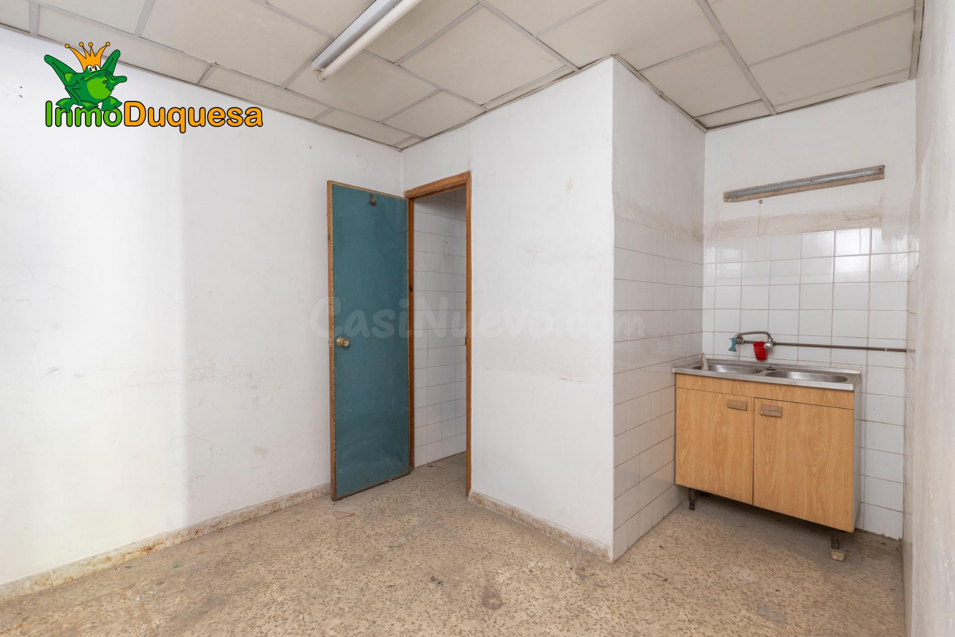 Local en zona ALCAMPO con 35 m2. - foto 3