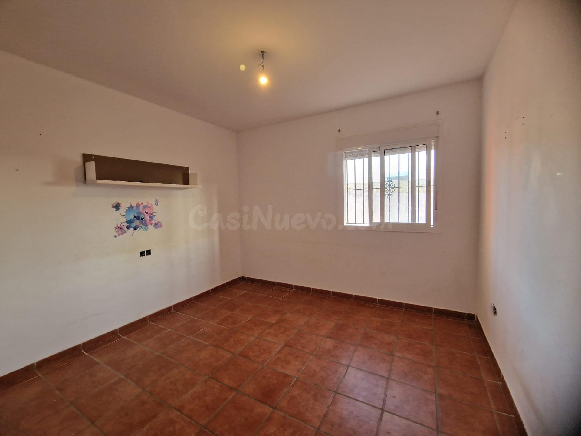Se vende chalet en la zona de Pinar de los Franceses - foto 5