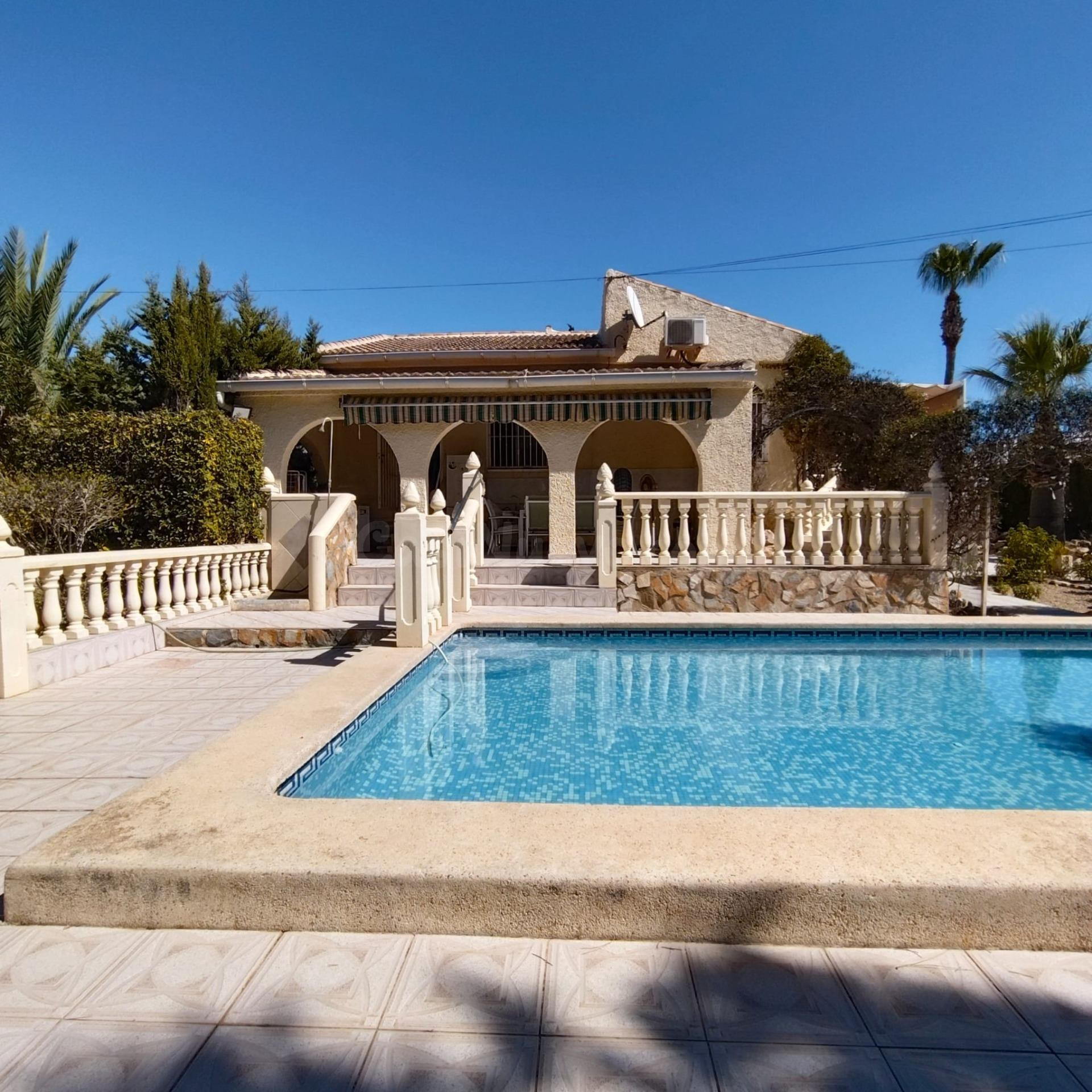 CHALET EN LA SIESTA