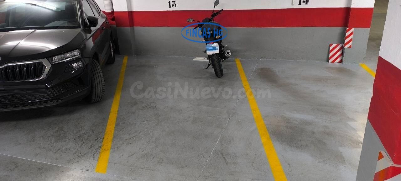 Plaza de garaje ubicada en San Blas - foto 2