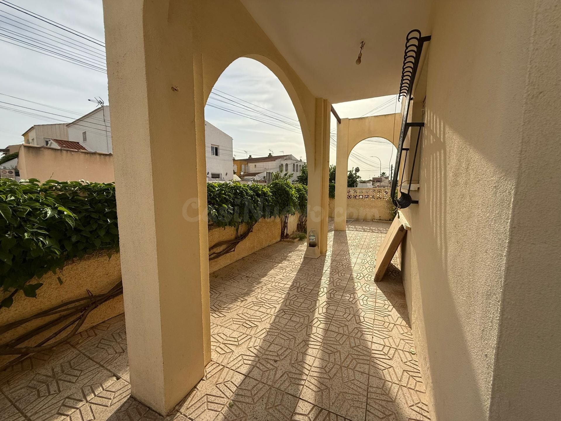 Alquiler Temporal en Los Alcázares: Vive con Espacio, Luz y  - foto 2