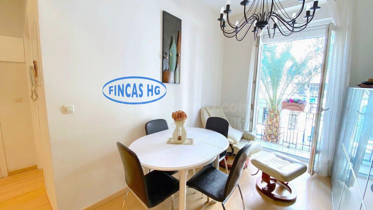 Estupenda vivienda muy cerca del Mercado Central.