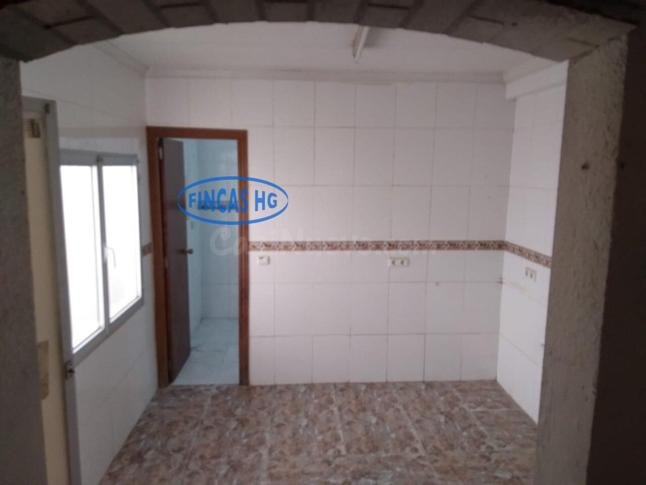 Casa independiente en Ciudad de Asis con muchas posibilidade - foto 3