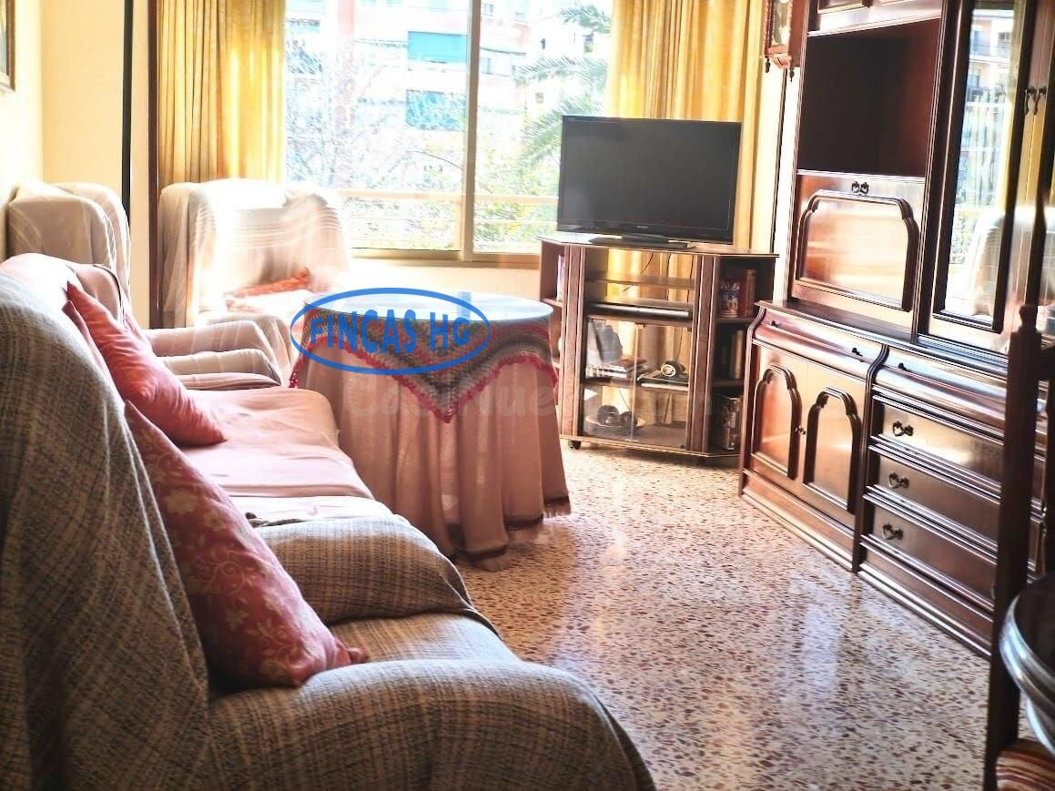Vivienda en Altozano con Garaje y Patio-Terraza - foto 2