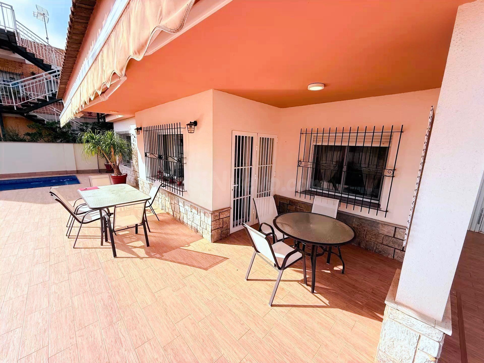 Exclusivo Chalet Independiente en Santiago de la Ribera con  - foto 3